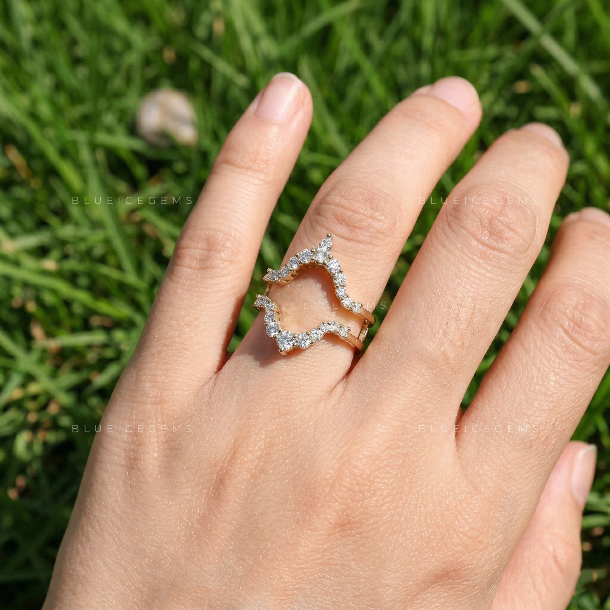 Whimsical Garden Marquise and Round Cut Open Nesting Band