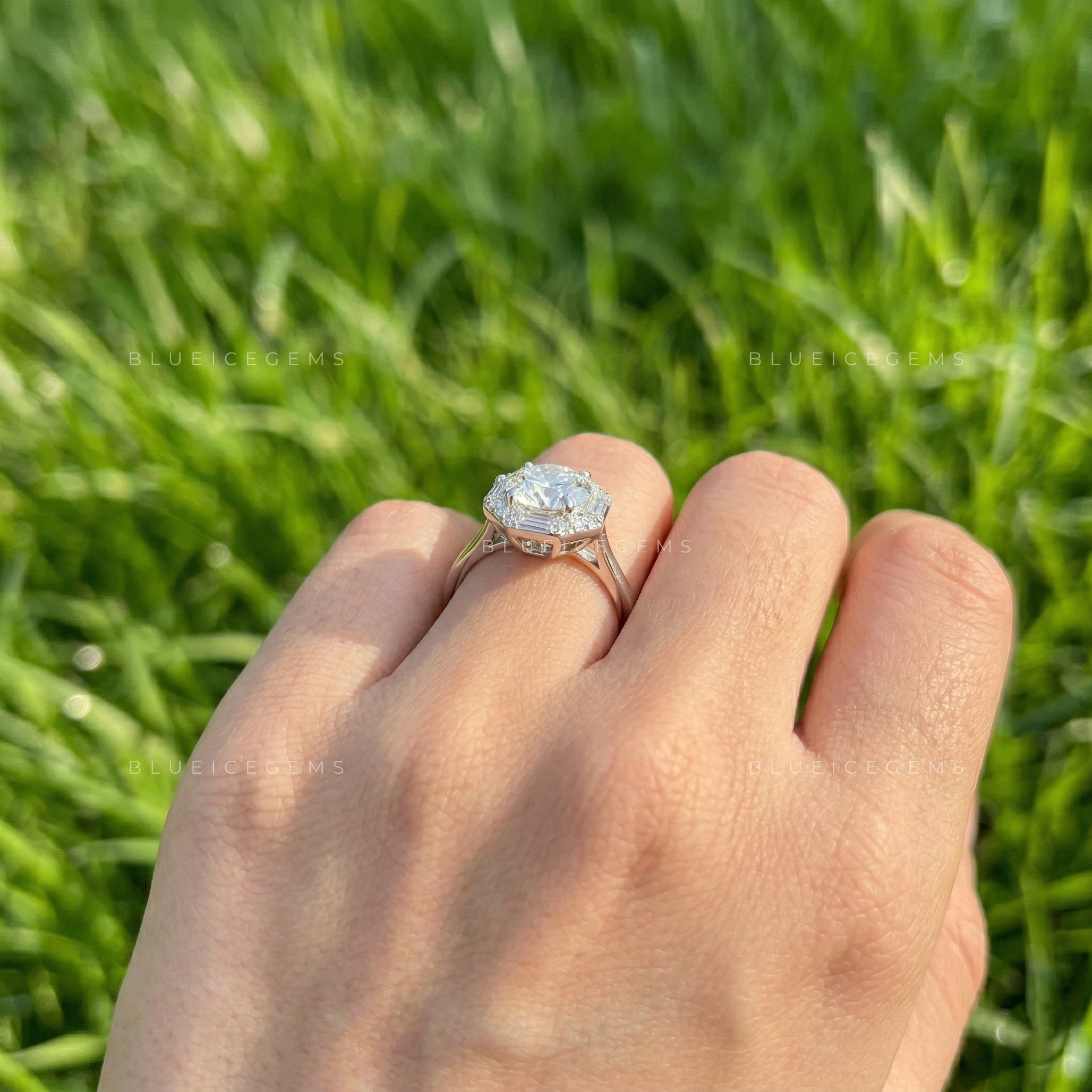 The "Radiant Aura" Halo: Timeless Round & Baguette Masterpiece