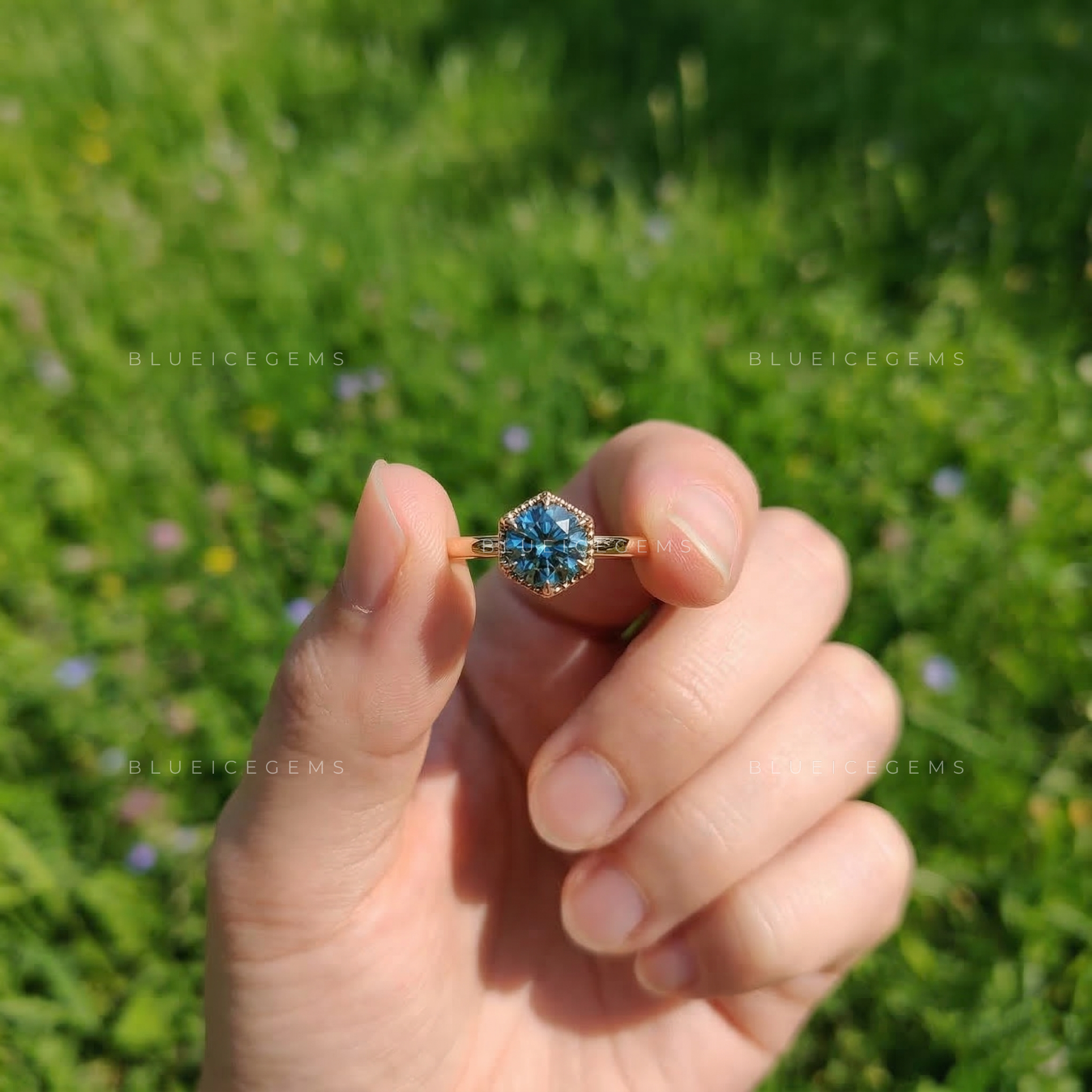 Verdant Radiance Round Brilliant Cut Green Solitaire Ring