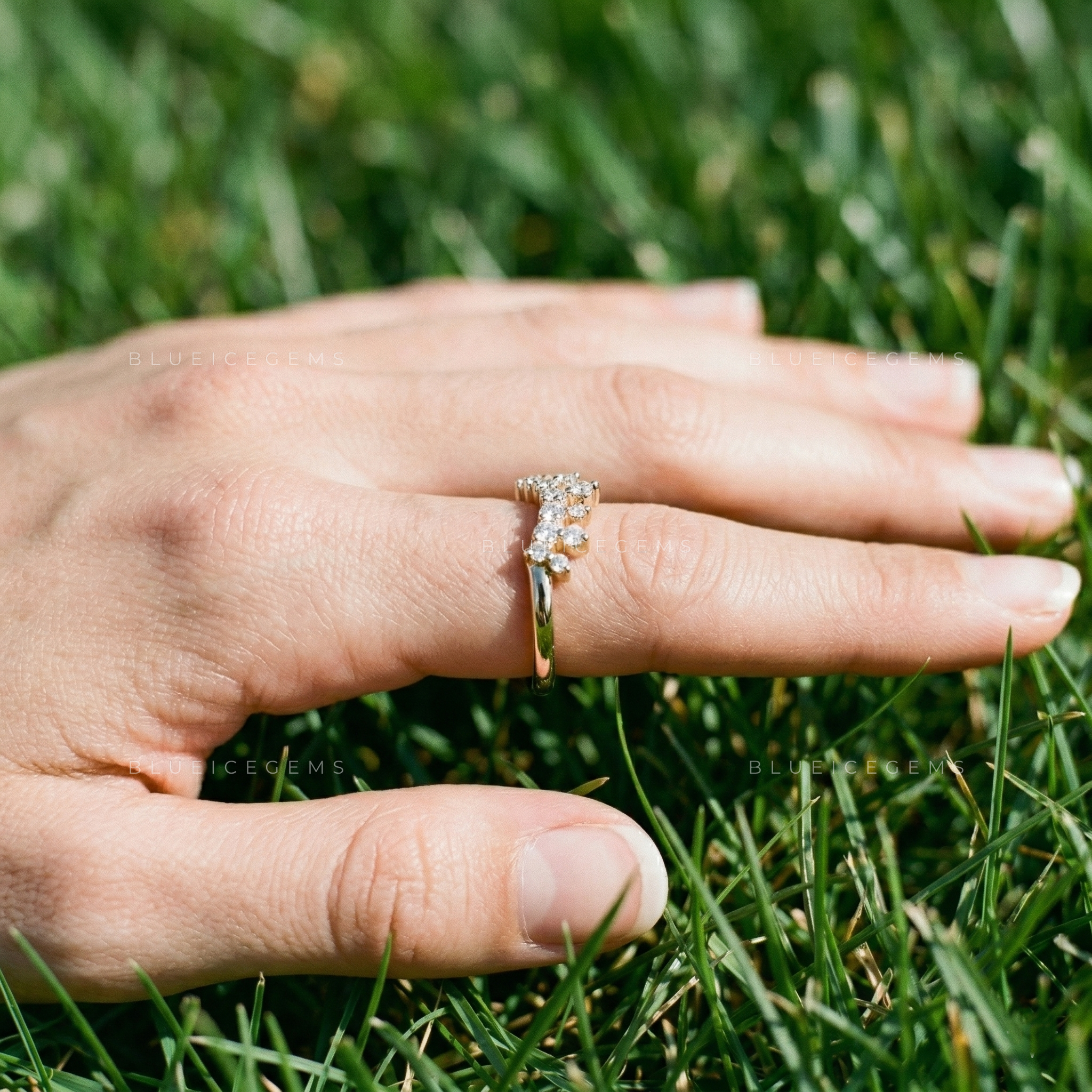 Eternal Shimmer Round Brilliant Cut Wedding Band