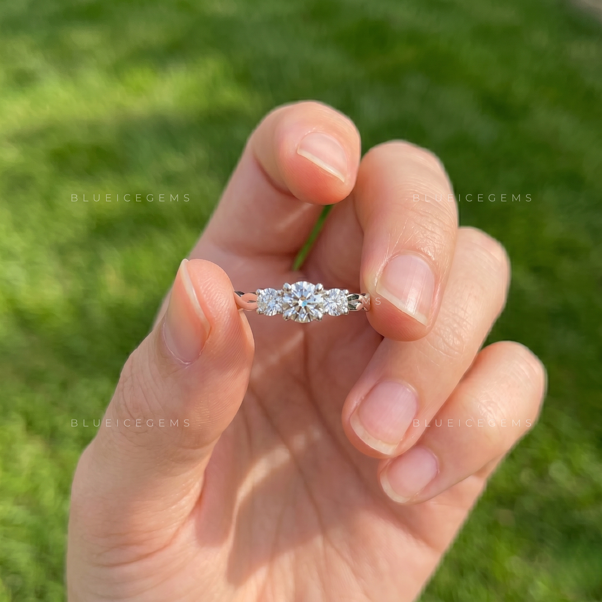 Celestial Spark Round Brilliant Diamond Band Ring