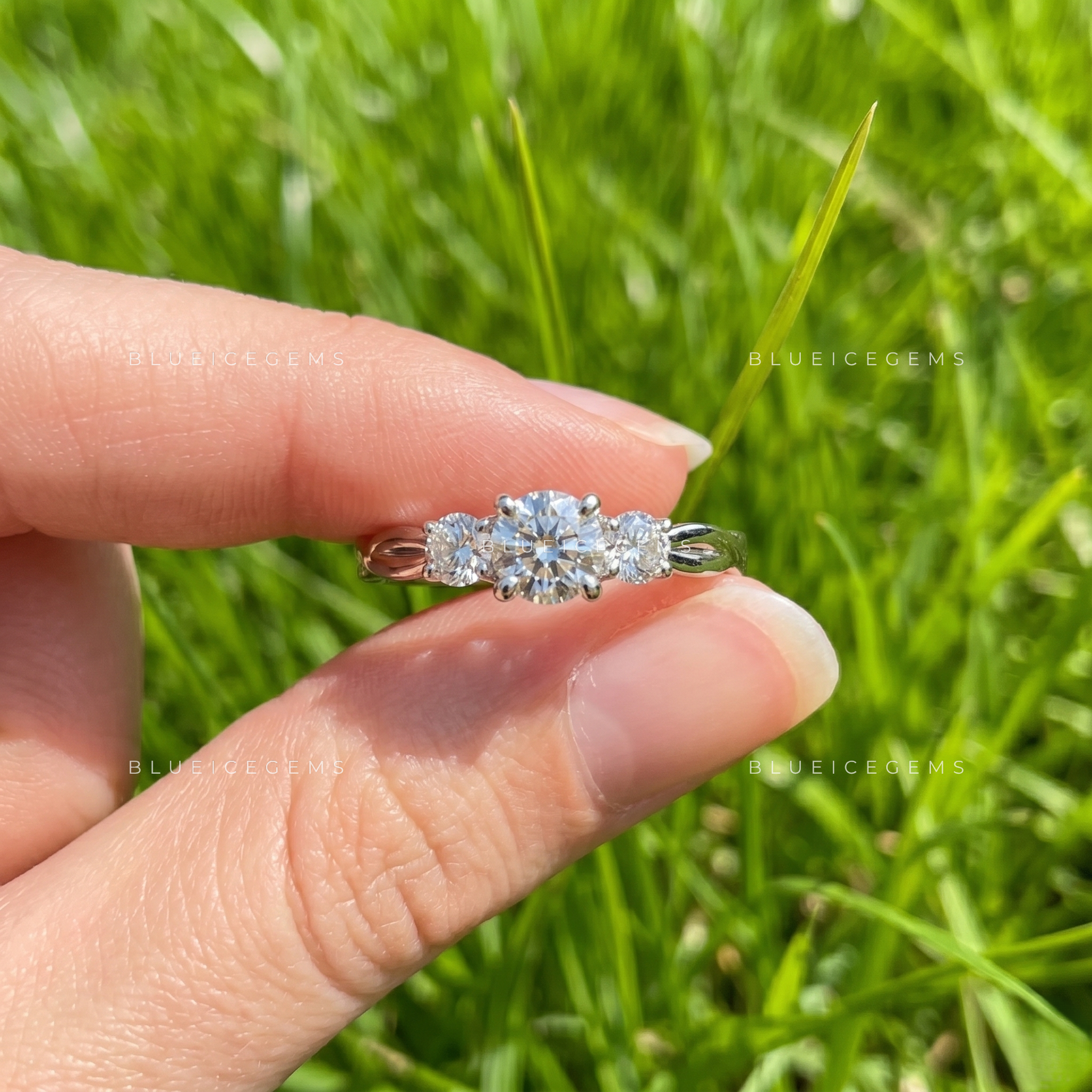 Veloura Round Brilliant Accent Engagement Ring