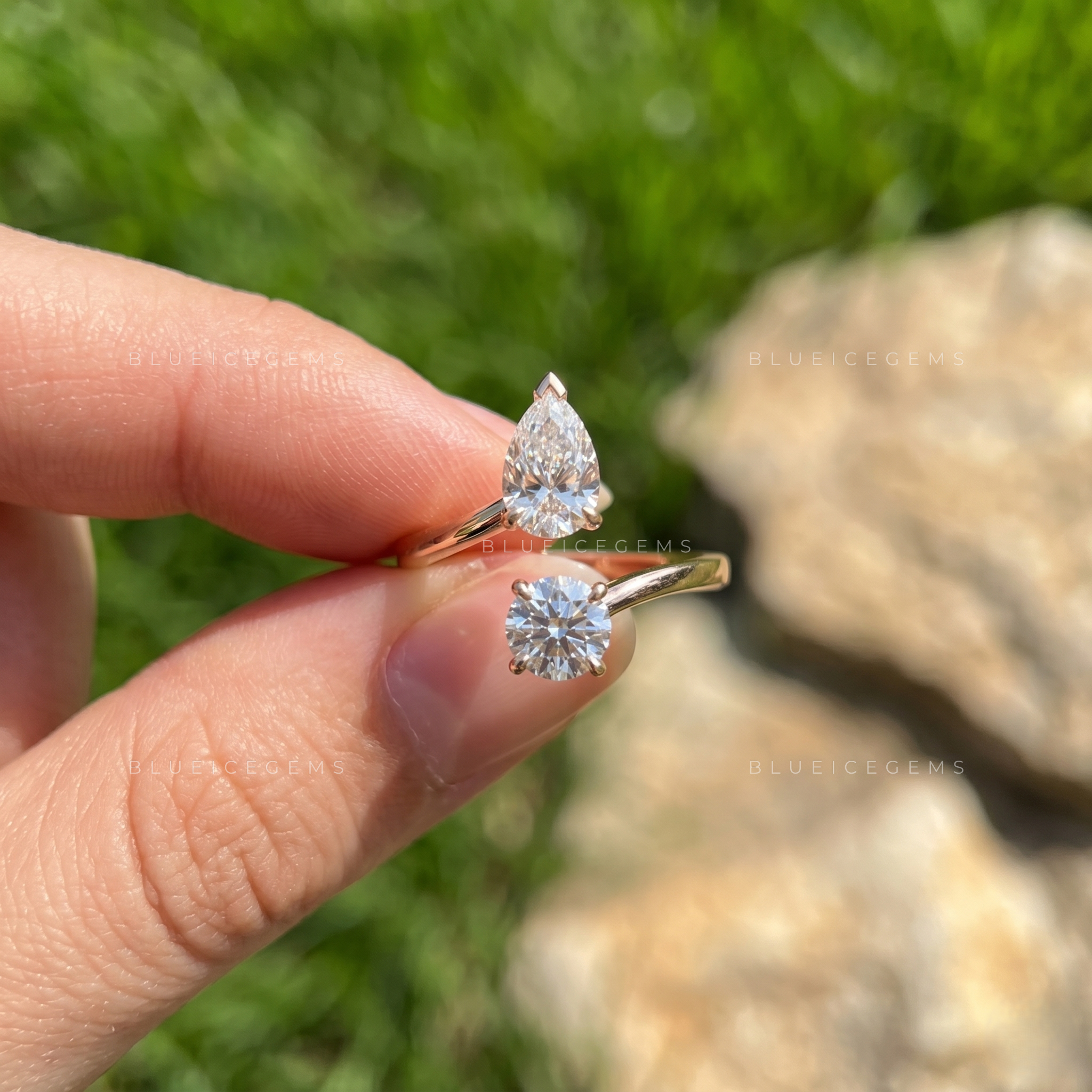 Soulmates Twin Brilliance Pear and Round Cut Toi Et Moi Engagement Ring