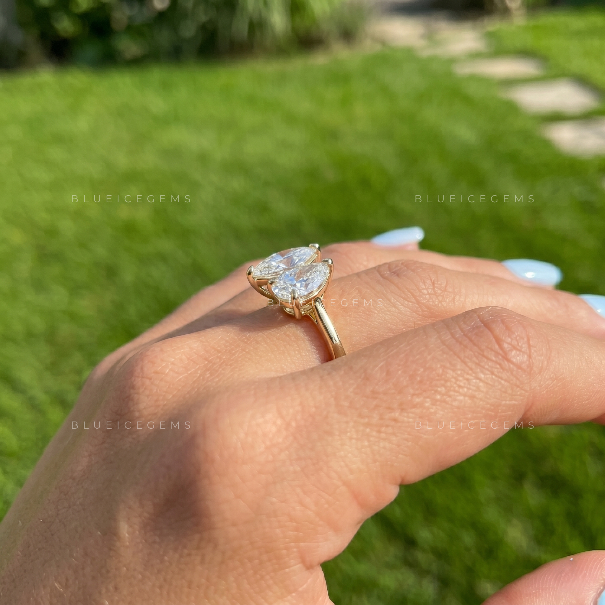 Enchanting Dual Pear and Marquise Cut Toi Et Moi Statement Ring