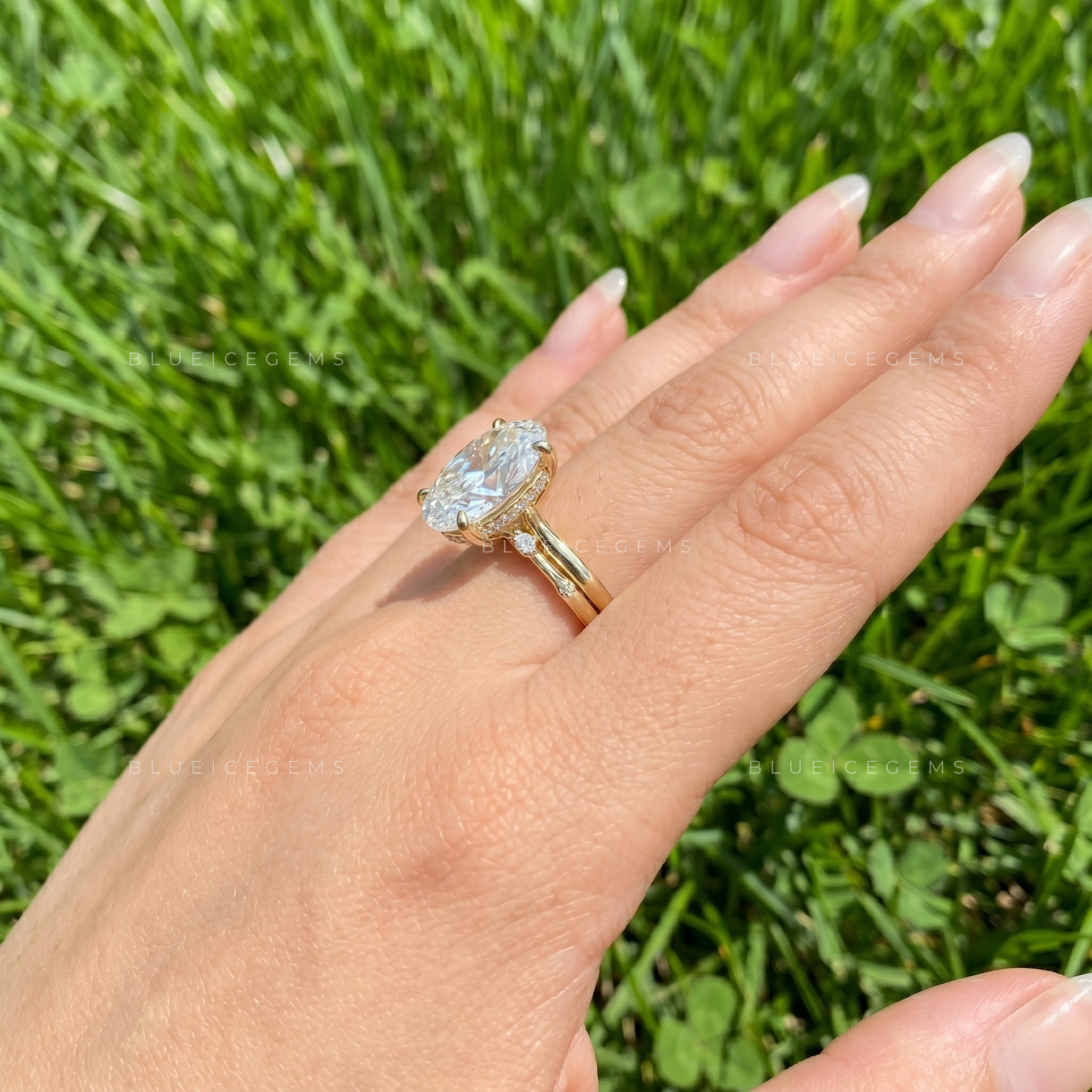 Lunara Oval Cut Marquise Accent Solitaire Engagement Ring
