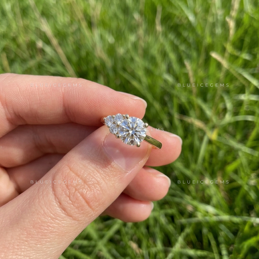 Trivara Round Cut Three Stone Engagement Ring