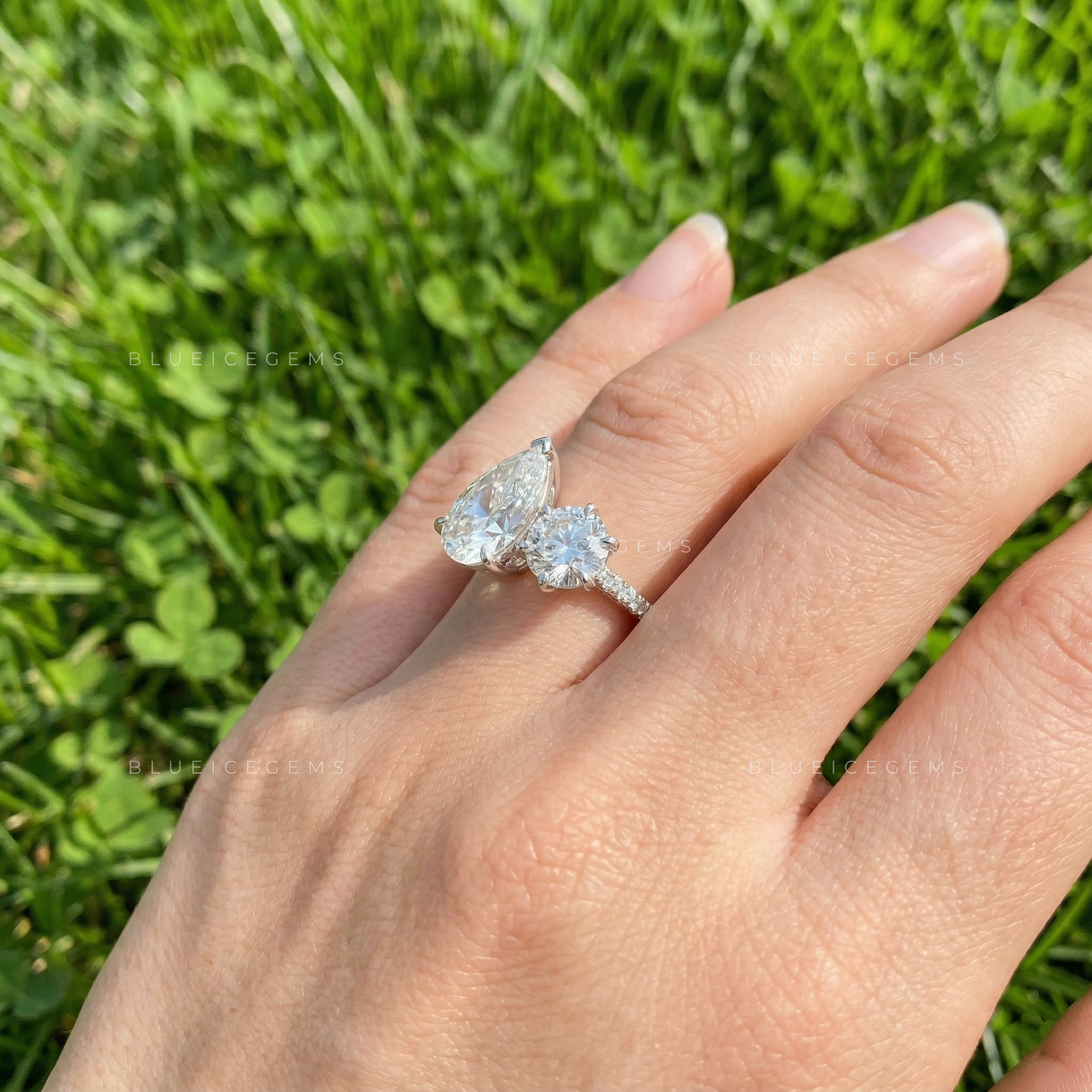 Celestial Harmony Pear and Round "Toi et Moi" Engagement Ring