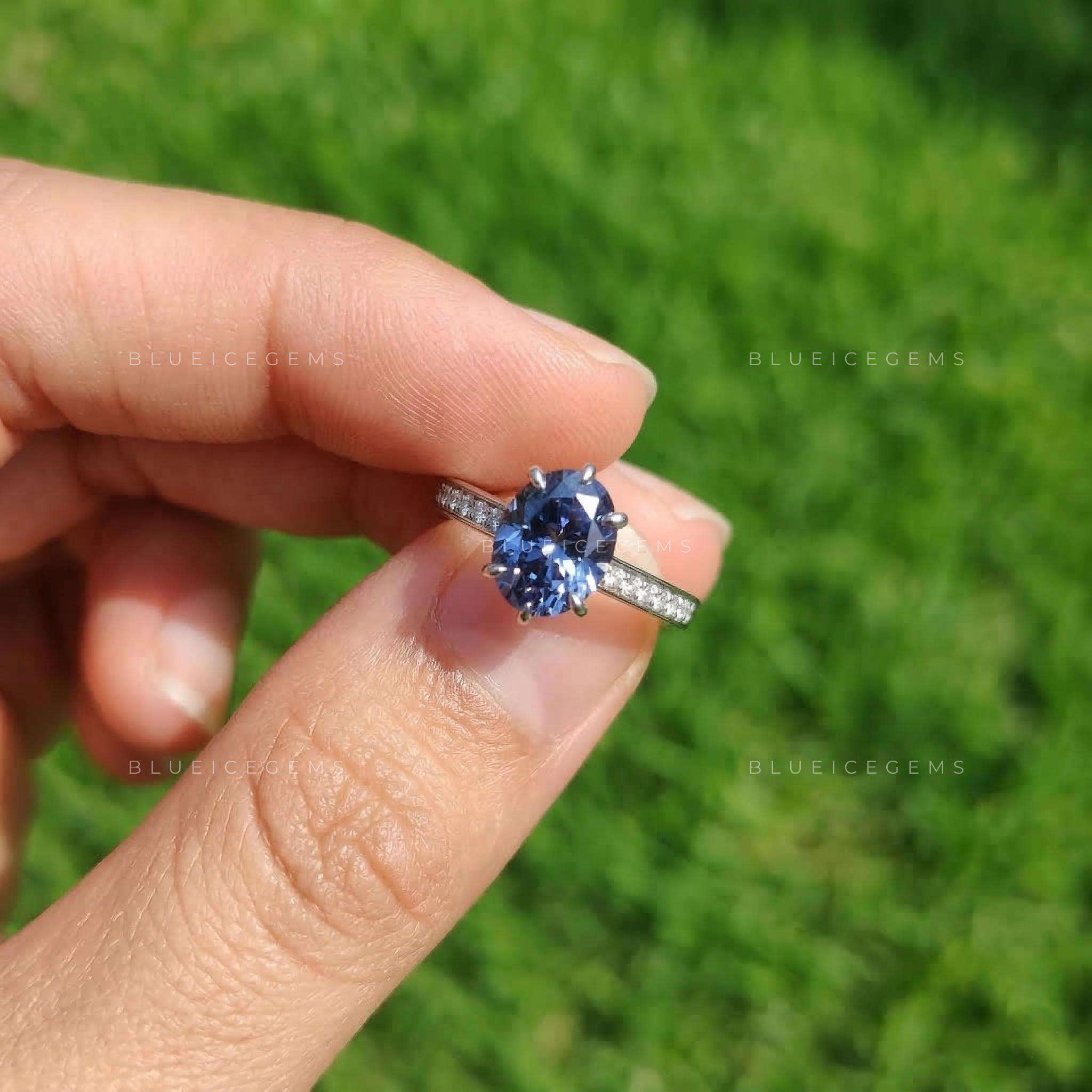 Deep Velvet Oval Cut Royal Blue Pavé Ring