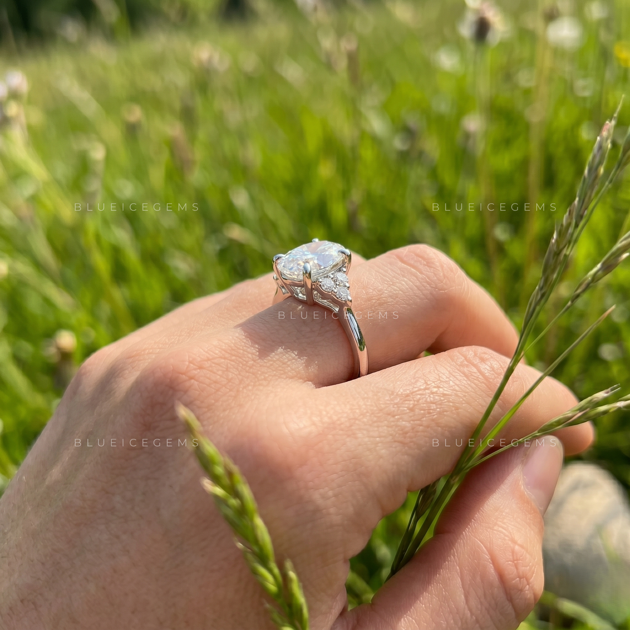Elegant Oval Brilliant Cut Solitaire Ring with Side Accents