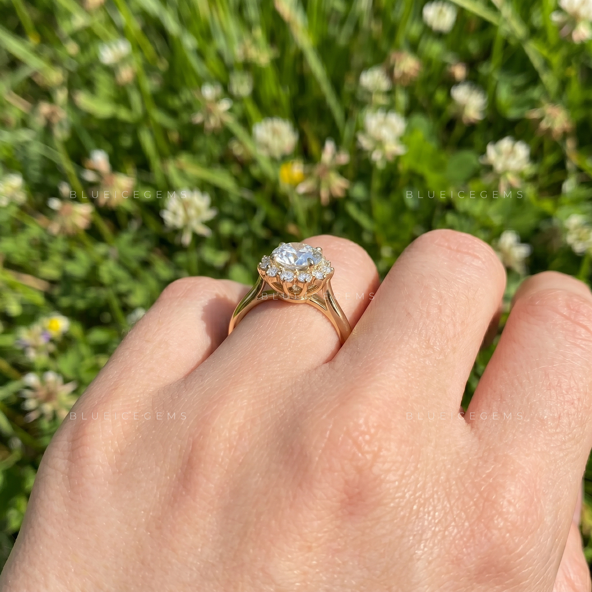 Captivating Floral Inspired Halo Statement Ring with Brilliant Accents