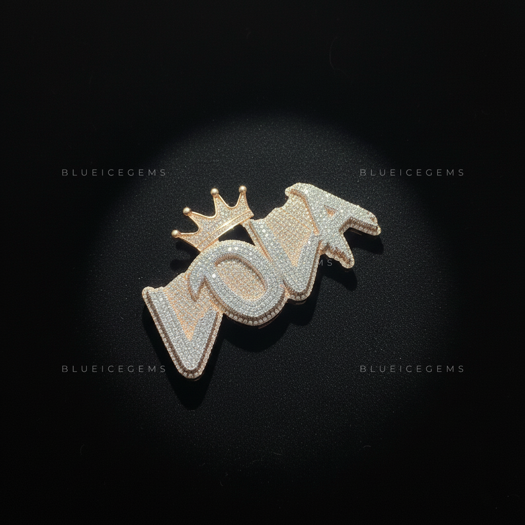 The "LOLA" Royal Signature: Crown-Topped Two-Tone Script Pendant