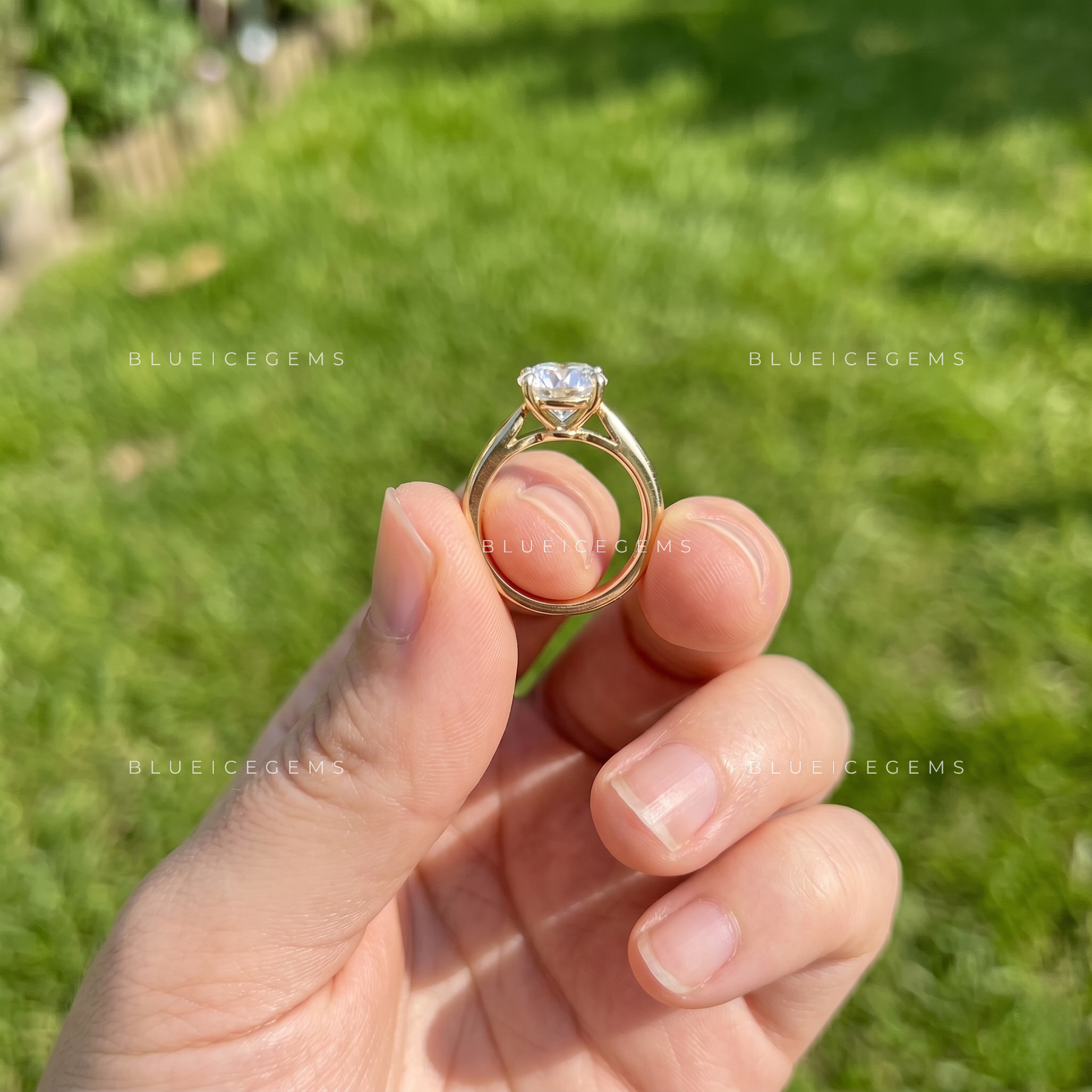 Divine Horizon Round Brilliant Solitaire Engagement Ring