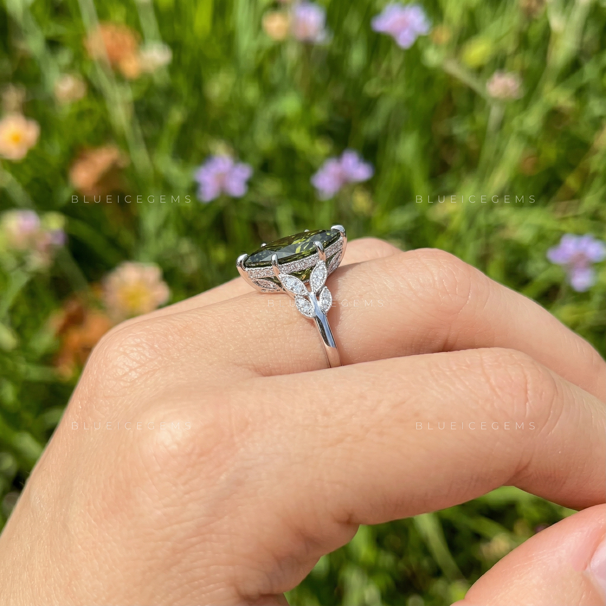 Verdant Muse Dutch Marquise Fancy Green Diamond Ring