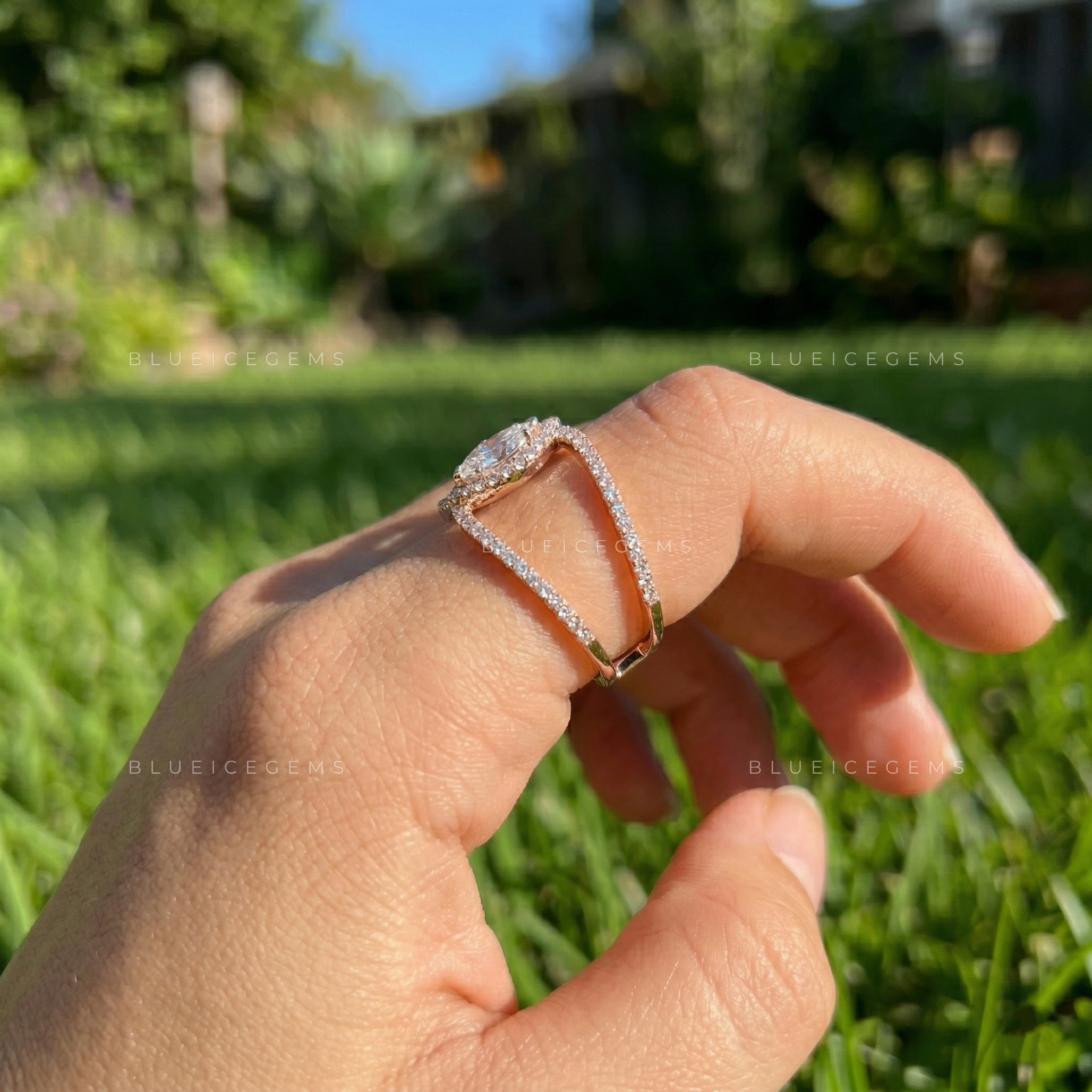 The "Ethereal Glow" Marquise Halo: A Bold Split Shank Masterpiece