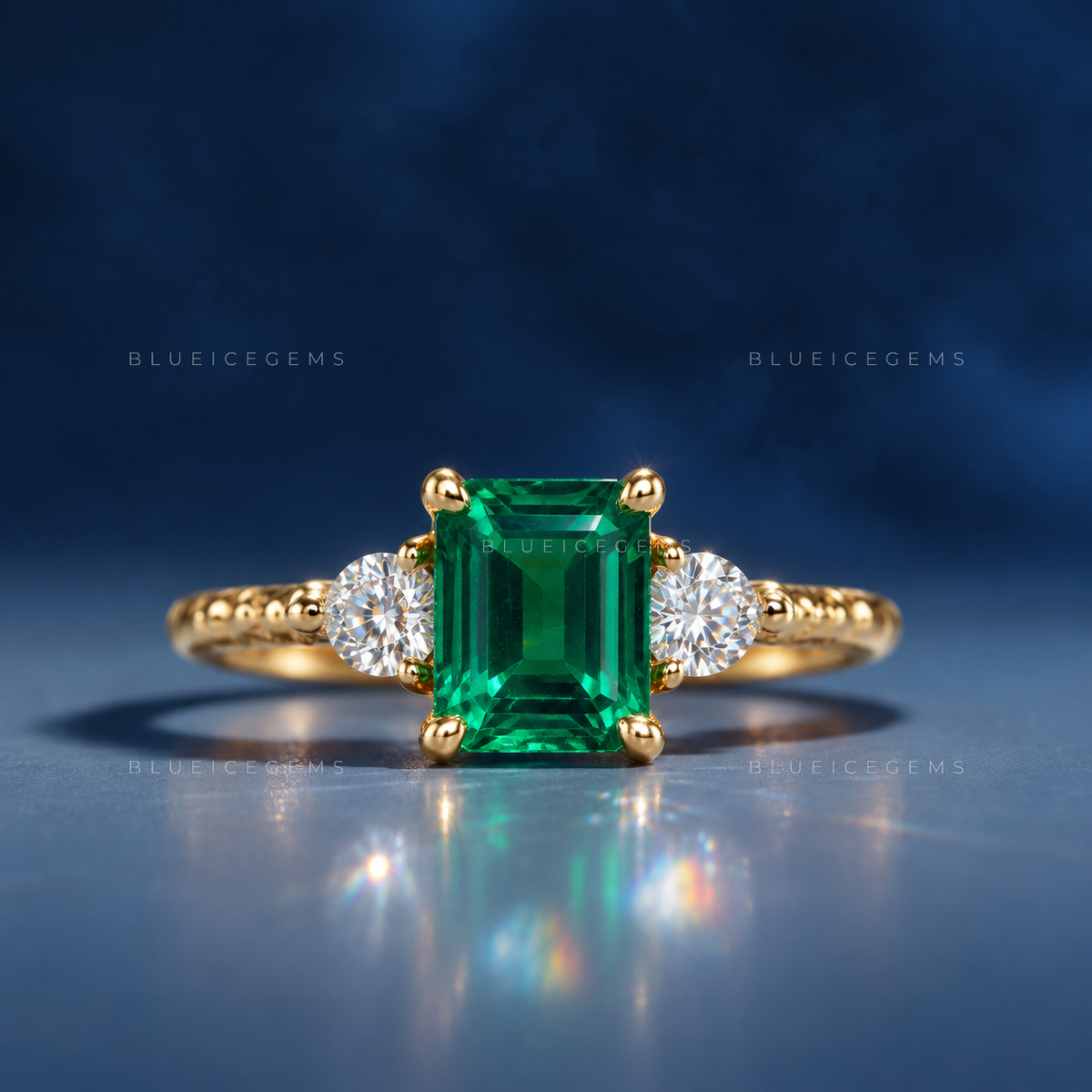 The "Verdant Aura" Emerald & Round Three-Stone: A Lush Modern Heirloom