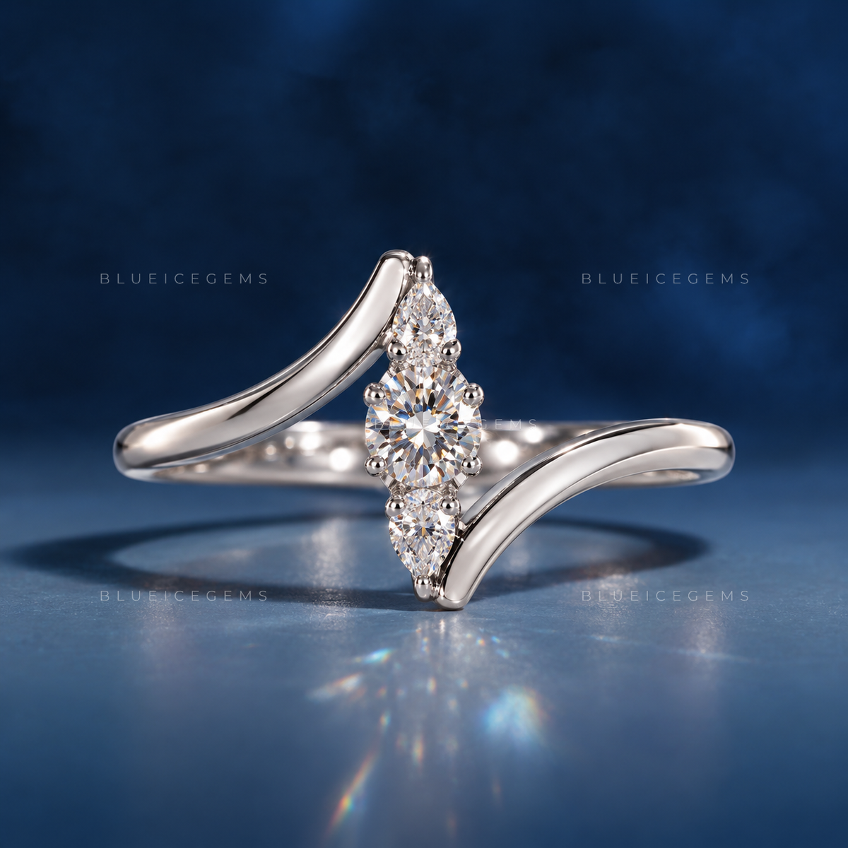 Chic Vertical Bar Trilogy Ring for Every Day