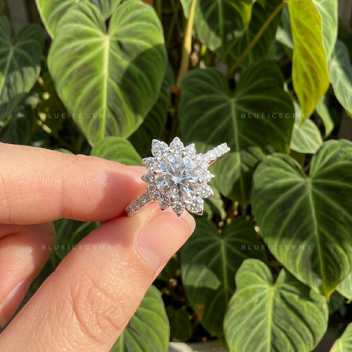 Vintage Glamour Round Brilliant Cluster Halo Engagement Ring