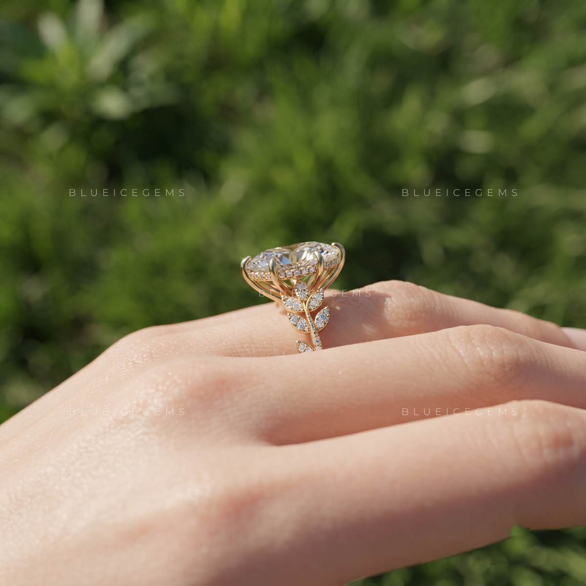 Florence Vine-Detail Dutch Marquise Engagement Ring