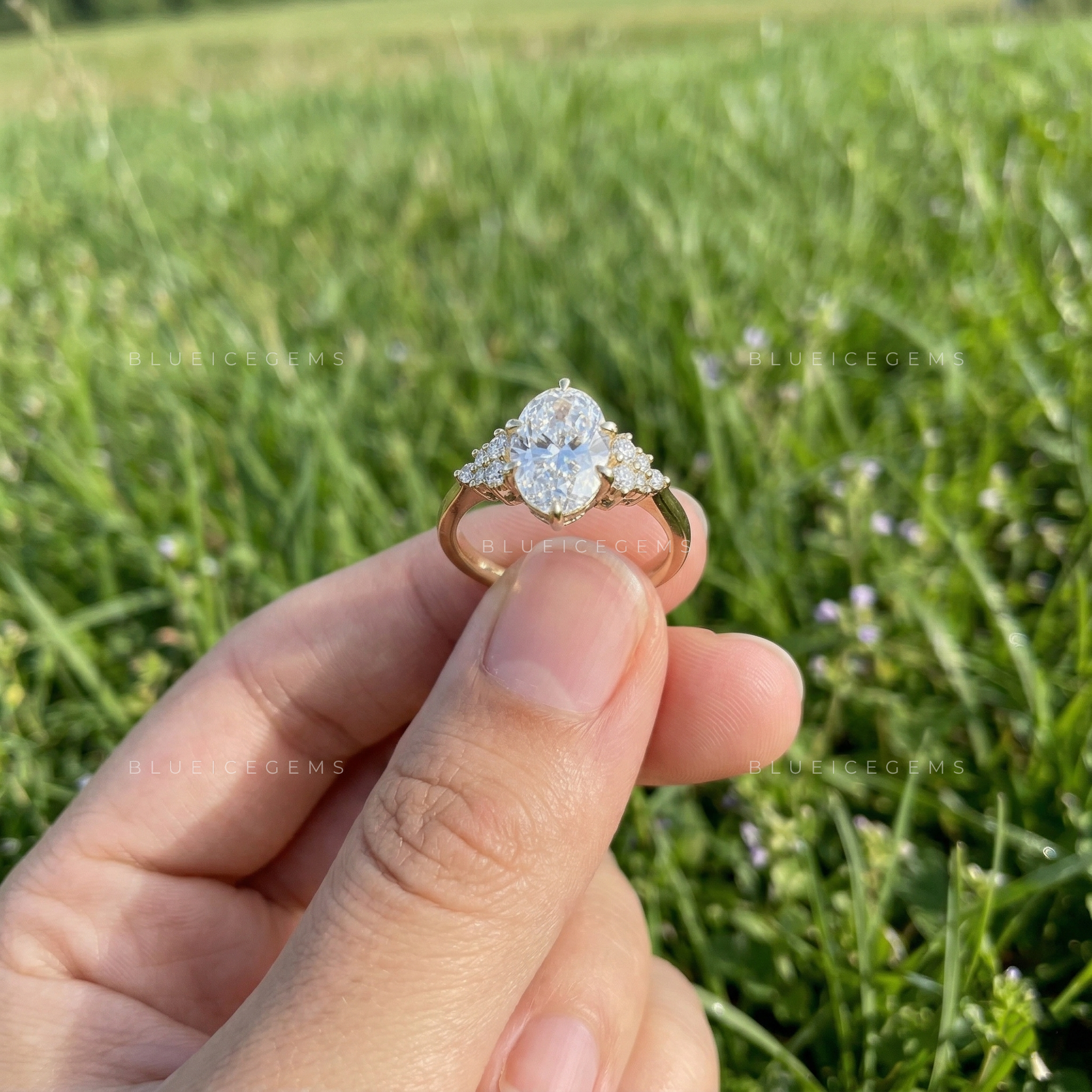 The "Muse" Cluster: A Dreamy Oval Cut Statement Ring