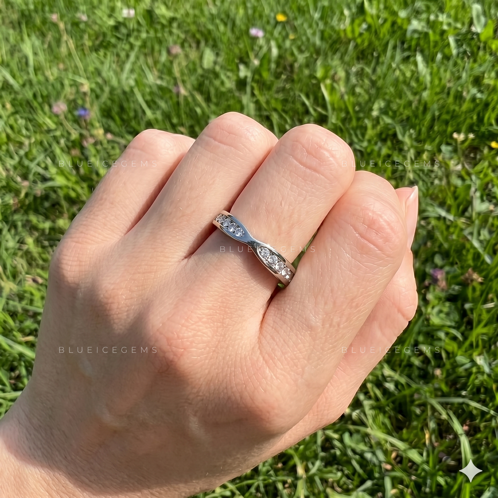Velora Round Cut Minimalist Stainless Steel Solitaire Ring