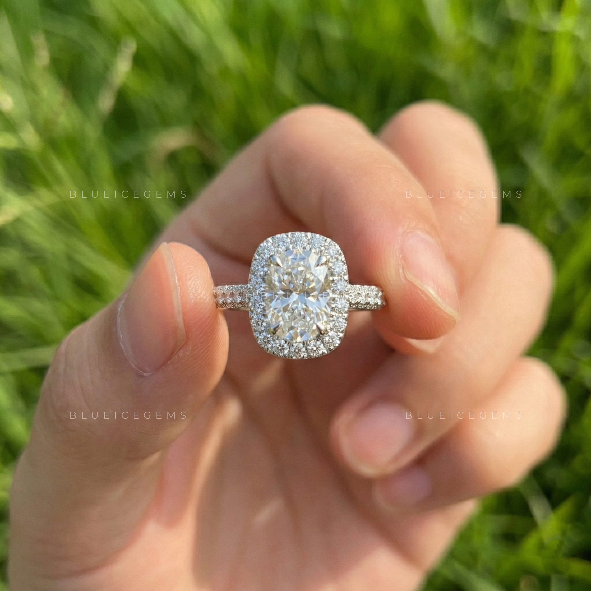 Elegant Aura Oval Cut Pavé Engagement Ring
