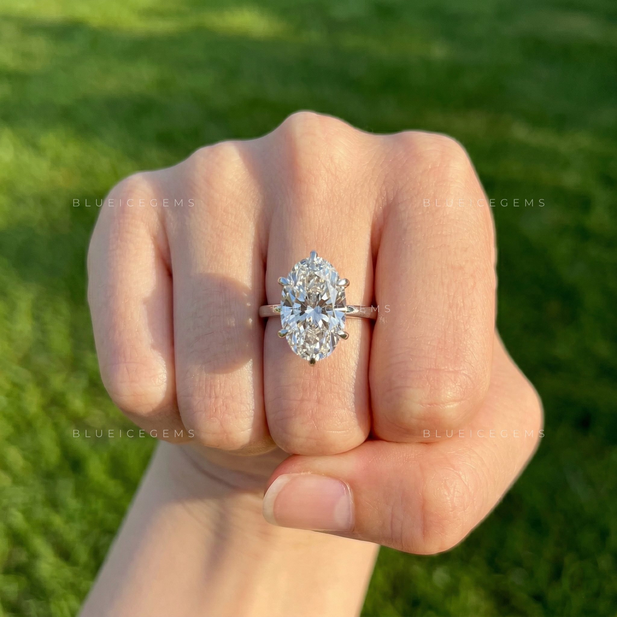 Grandeur Persona Moval Cut Lab-Grown Diamond Solitaire Ring