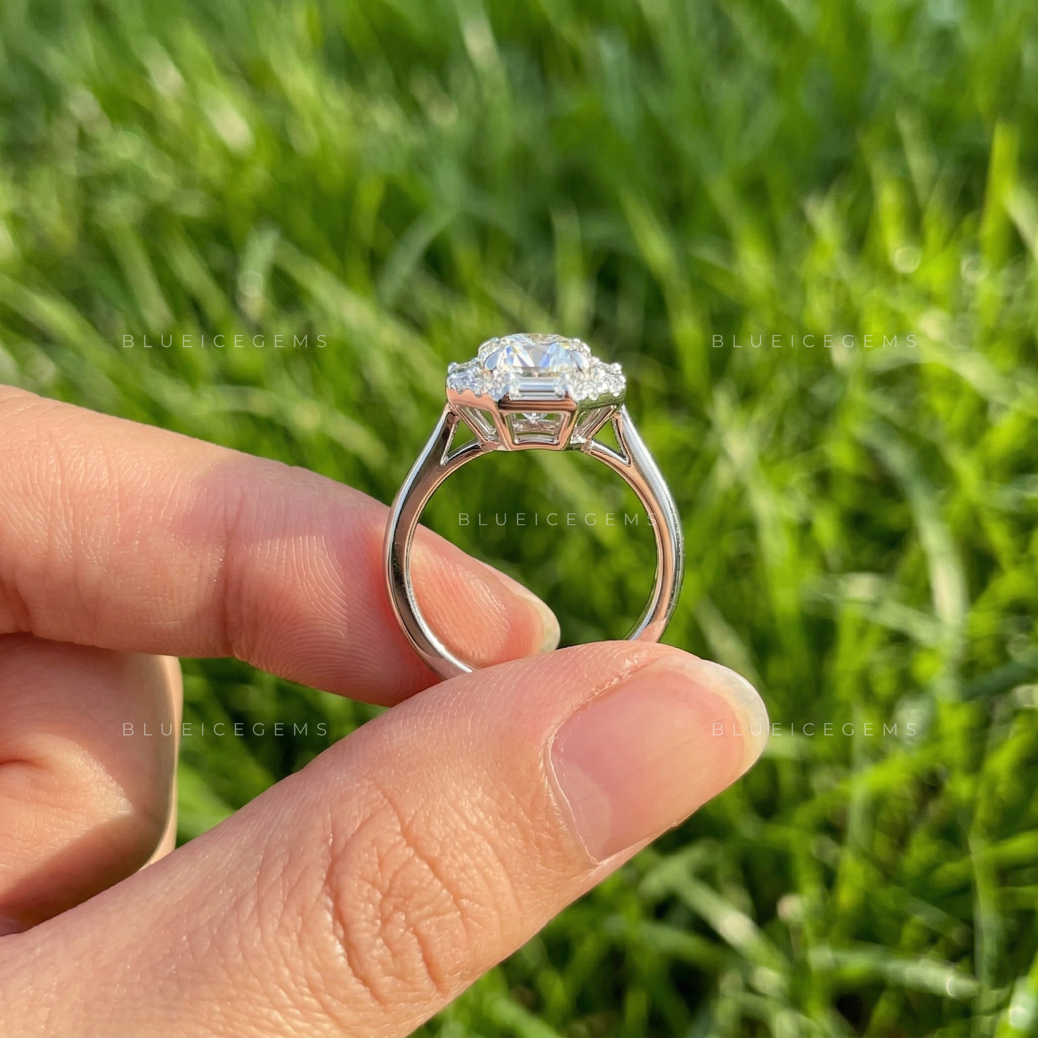 The "Radiant Aura" Halo: Timeless Round & Baguette Masterpiece