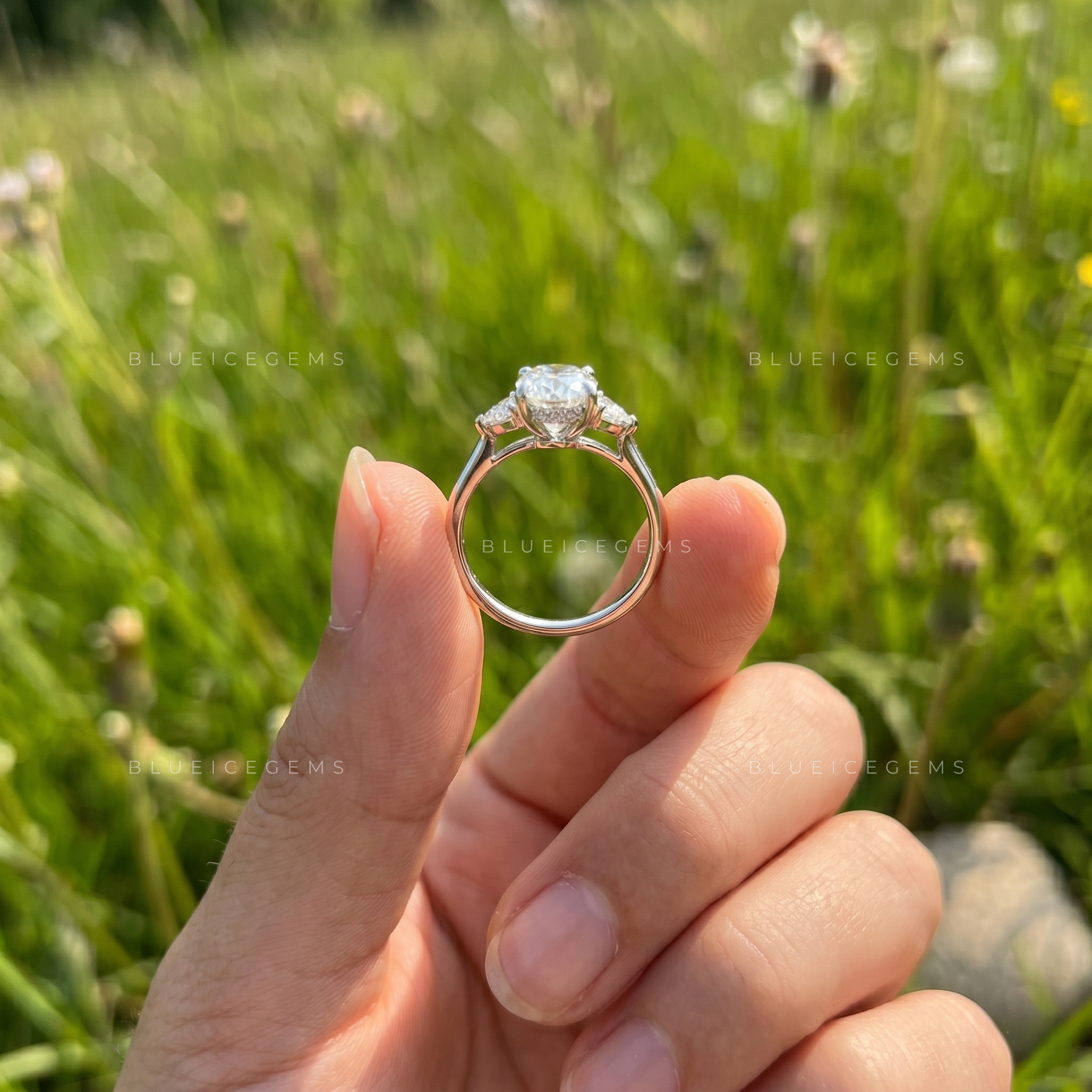 Elegant Oval Brilliant Cut Solitaire Ring with Side Accents
