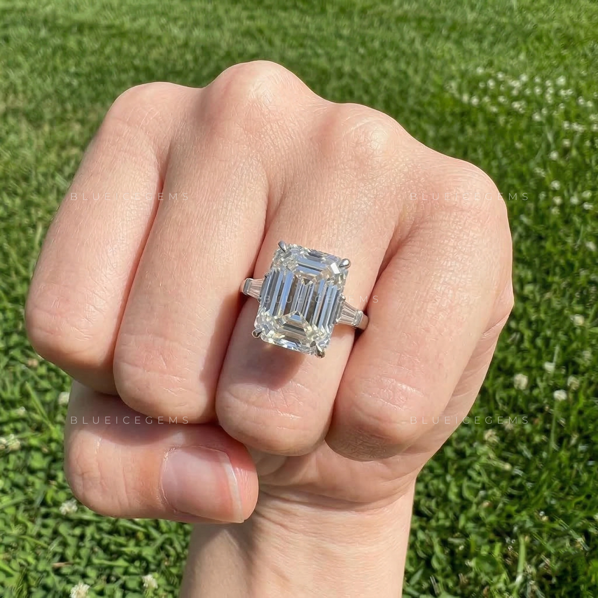 Grandeur Statement Emerald and Tapered Baguette Ring