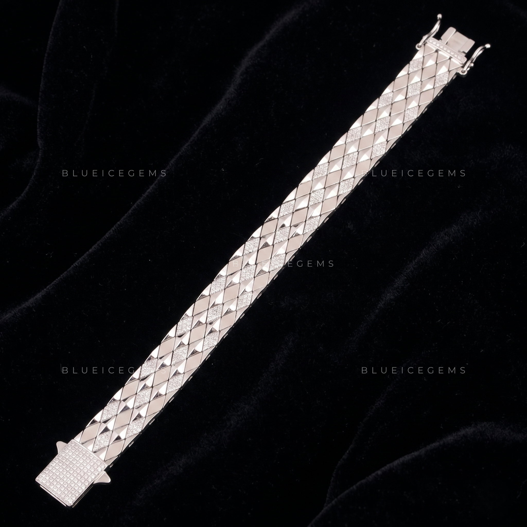 Italian Artistry Iced-Out Precision Link Statement
