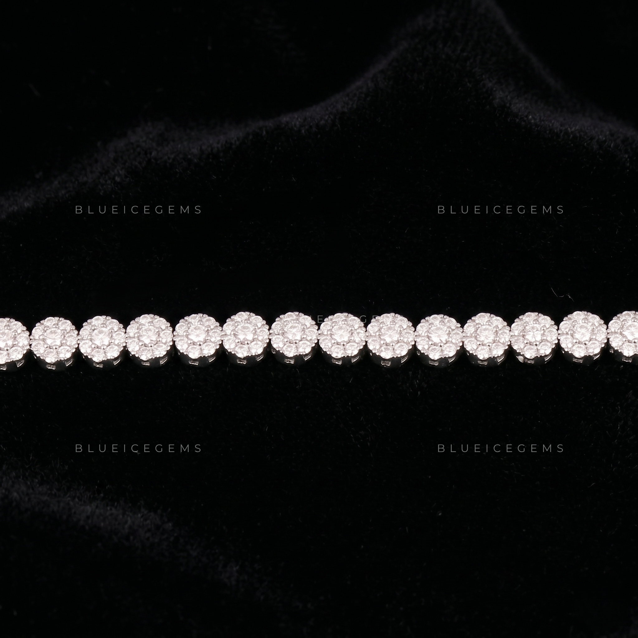 Arctic Luminescence 7-Inch White Gold Best-Selling Tennis Link