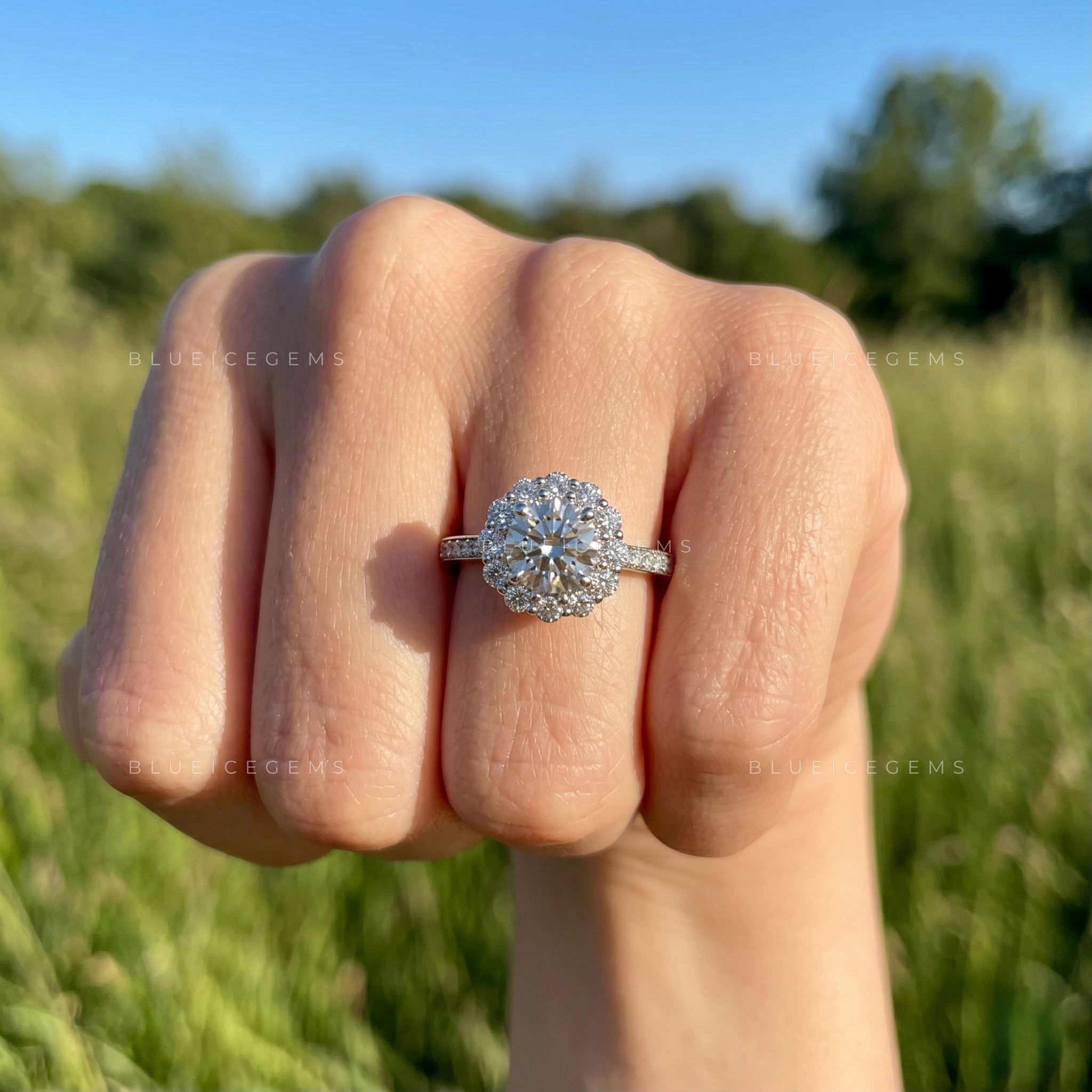 Vintage Splendor Round Brilliant Cut Halo Engagement Ring