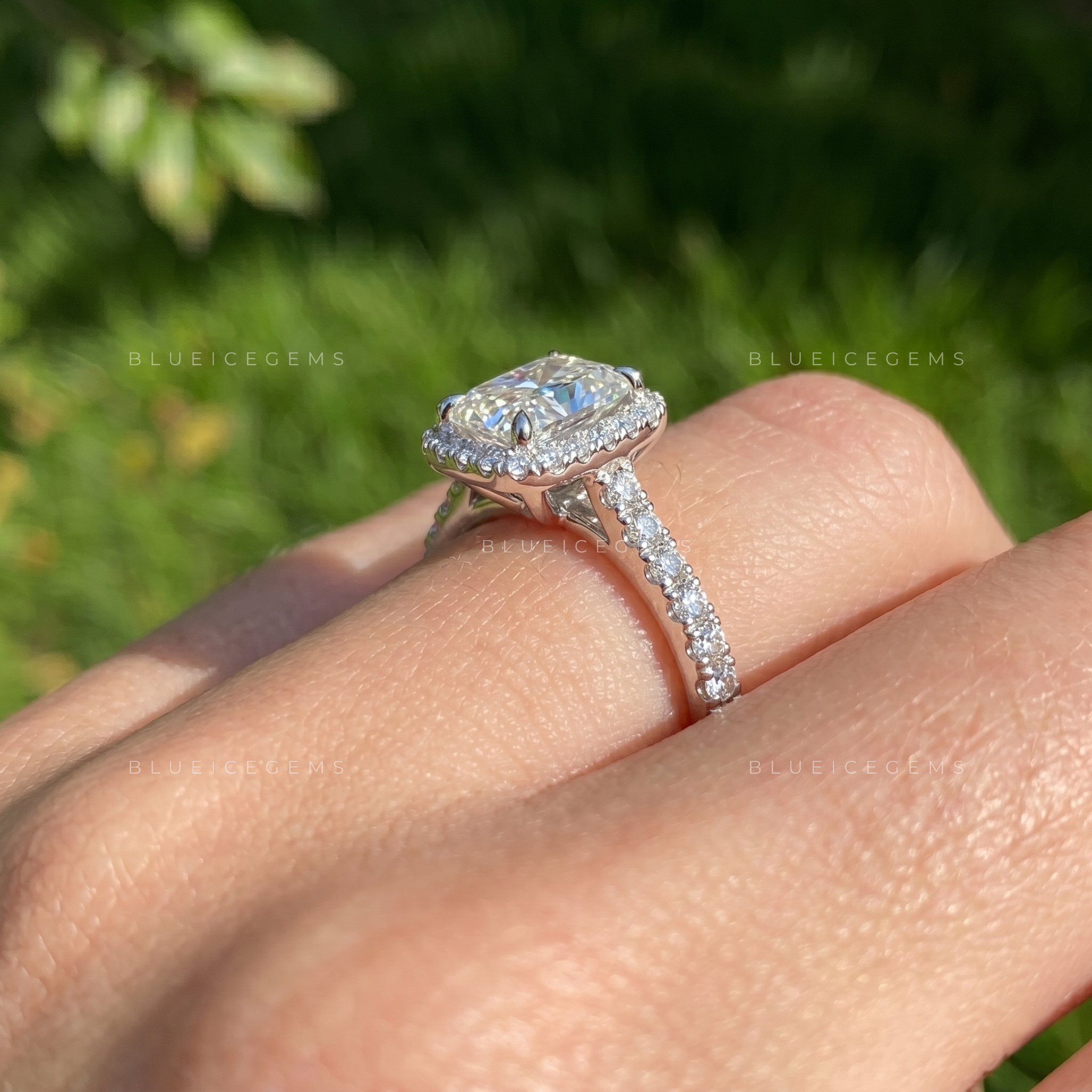 Majestic Glow Radiant Cut Pavé Engagement Ring