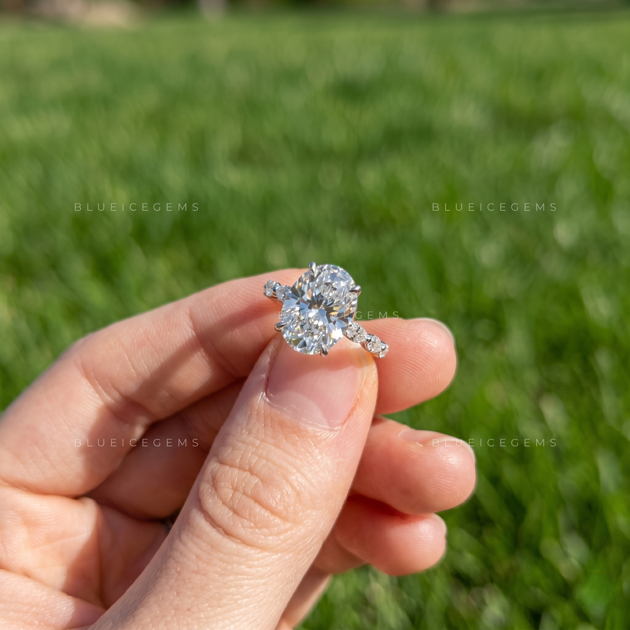 Velora Oval Cut Marquise Accent Solitaire Engagement Ring