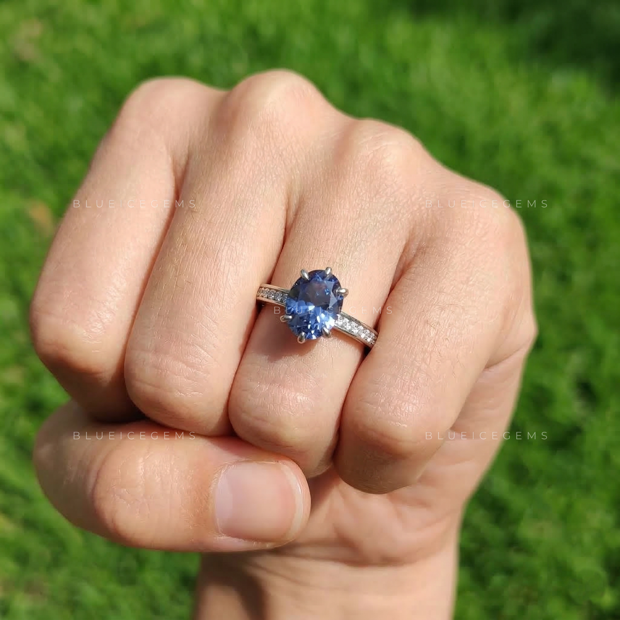 Deep Velvet Oval Cut Royal Blue Pavé Ring