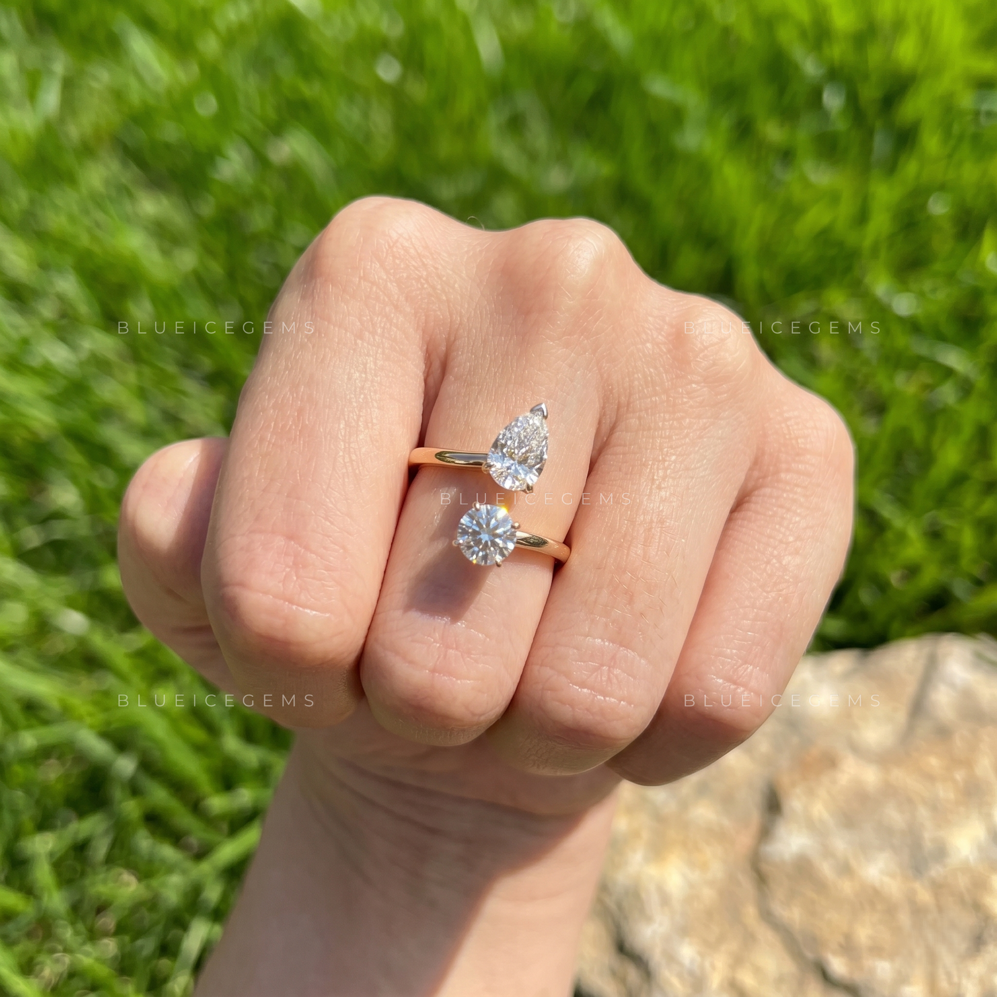 Soulmates Twin Brilliance Pear and Round Cut Toi Et Moi Engagement Ring