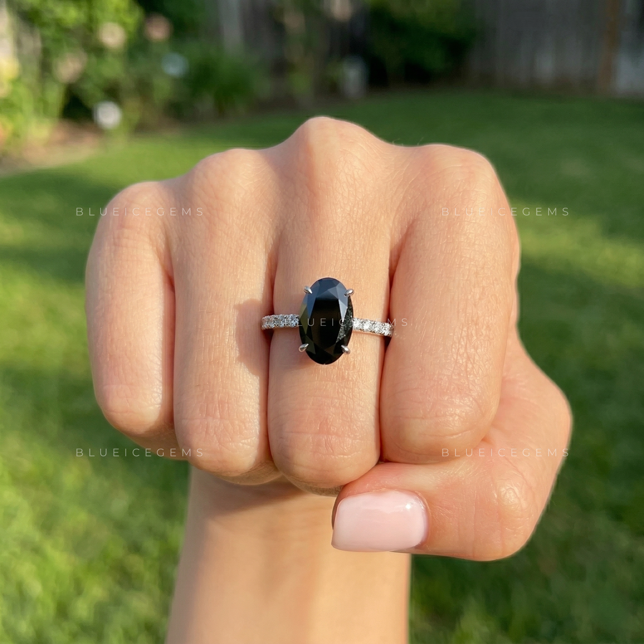 Mystic Radiance Moval Cut Black Moissanite Trilogy Ring