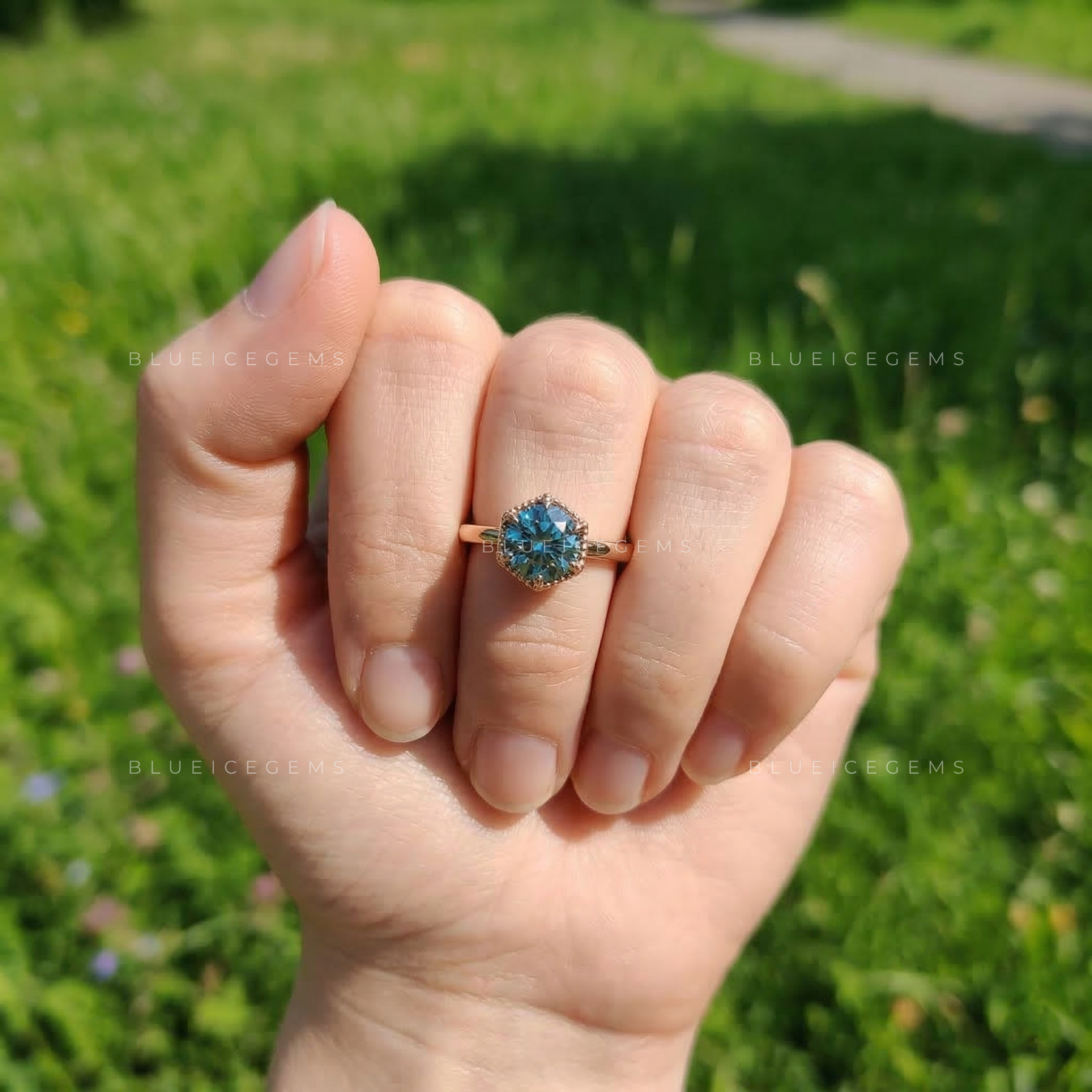 Verdant Radiance Round Brilliant Cut Green Solitaire Ring