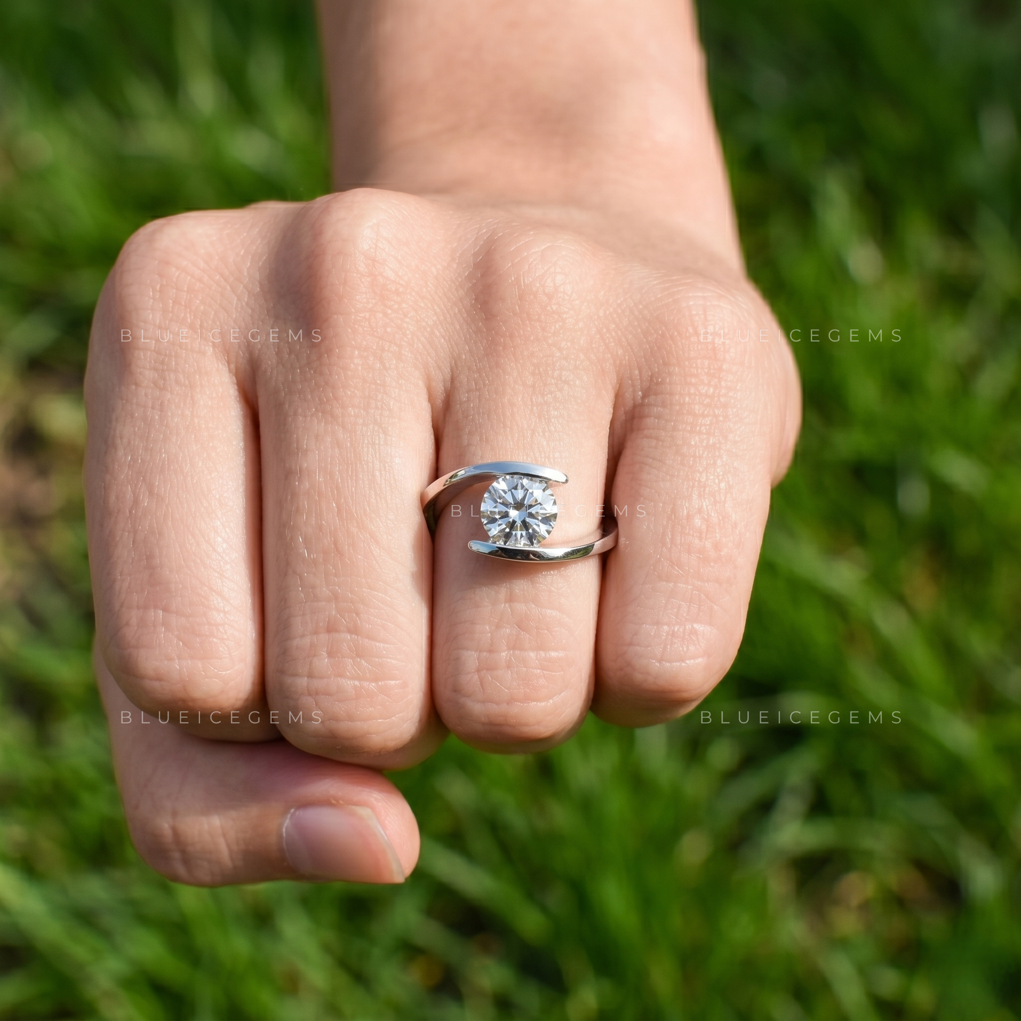 Whispering Grace Round Brilliant Classic Solitaire Engagement Ring