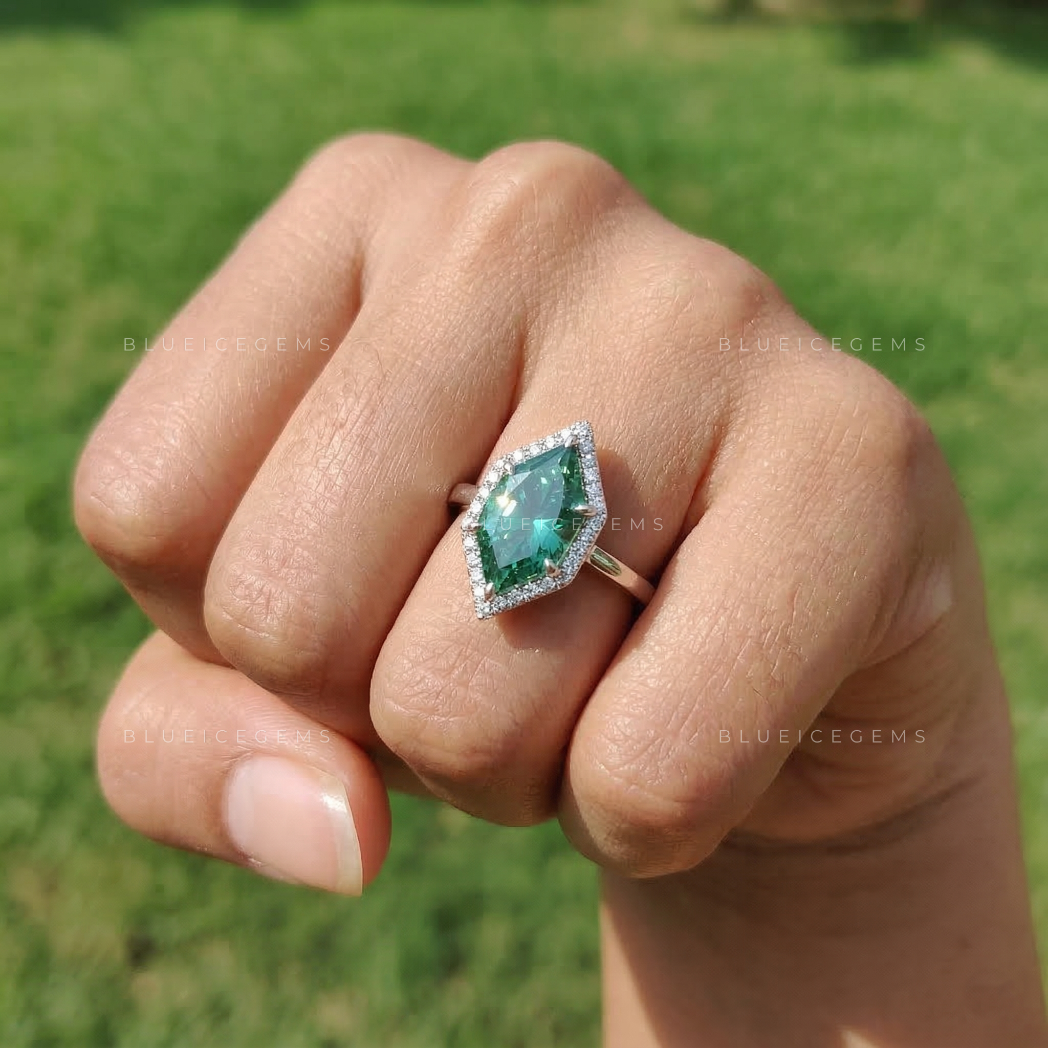 Enchanted Verdant Dutch Marquise Pavé Ring