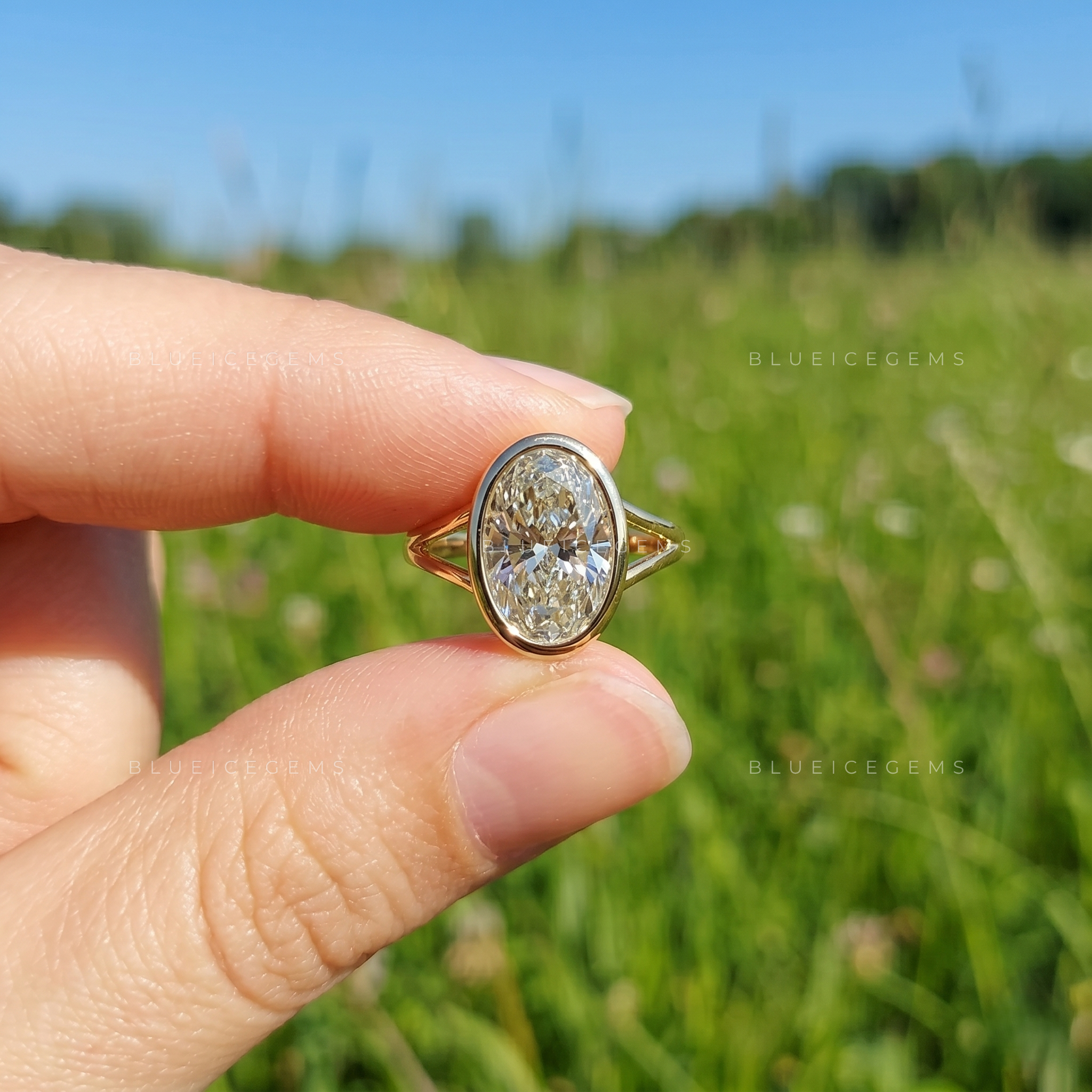 Aveline Emerald Cut Certified Ultra-Classic Solitaire Engagement Ring