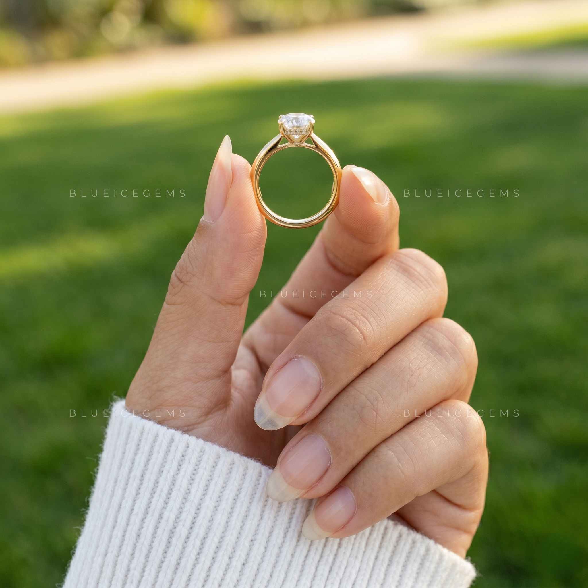 Sorelle Cushion Cut Classic Silhouette Engagement Ring