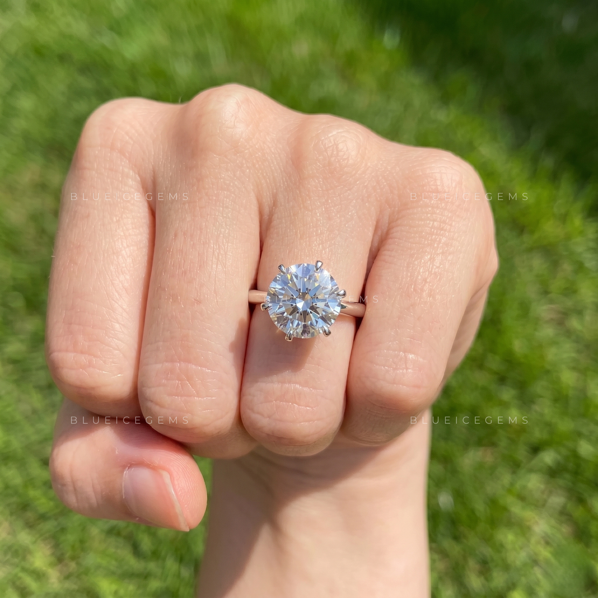 Enchanted Sparkle Round Brilliant Cut Six Prong Solitaire Engagement Ring