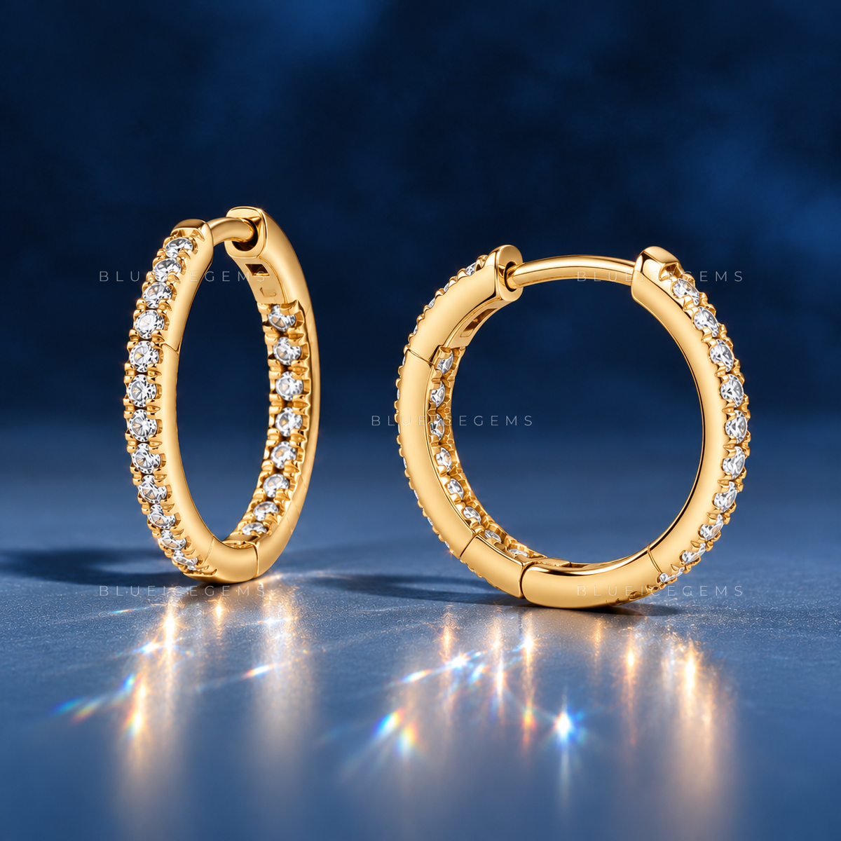 Petite Round Pavé Hoop Earrings