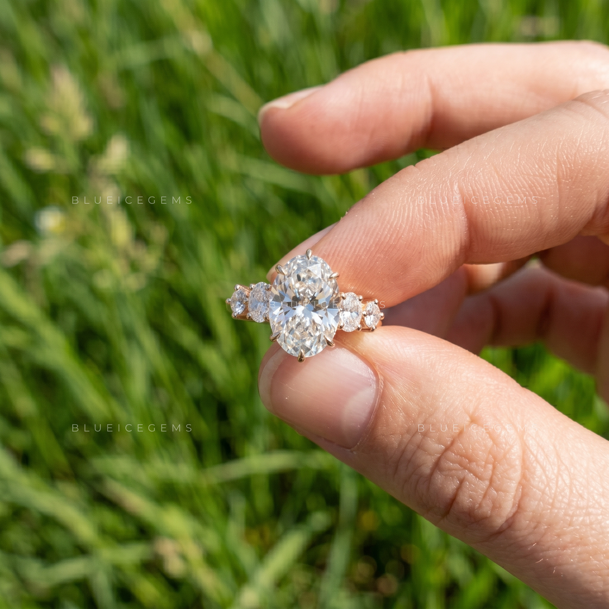 The "Ethereal Grandeur" Oval Halo: 6CT Statement Brilliance