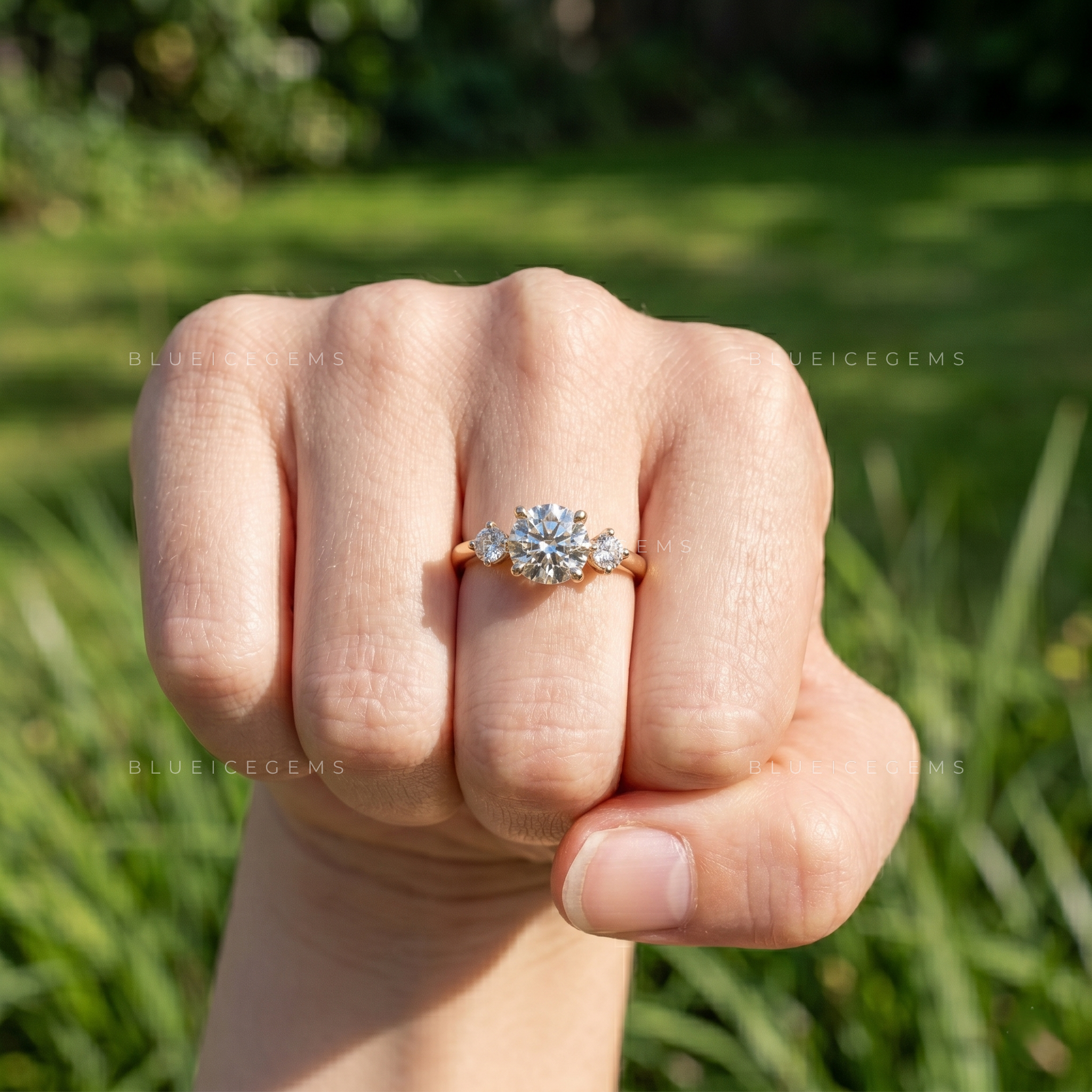 Everlasting Brilliance Round Cut Pavé Engagement Ring