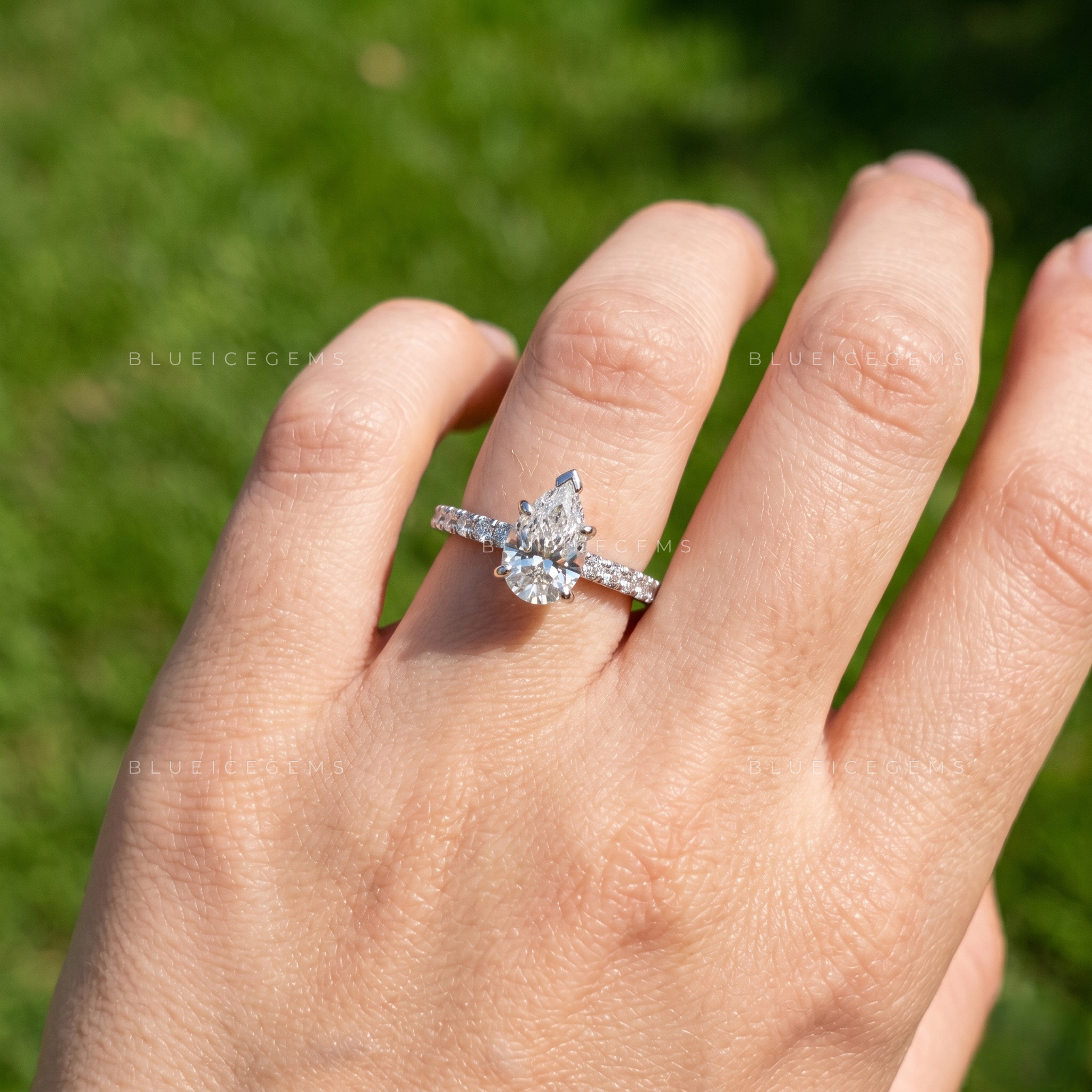 Graceful Radiance Pear Cut Solitaire Engagement Ring with Brilliant Accent Stones Anniversary Promise Band
