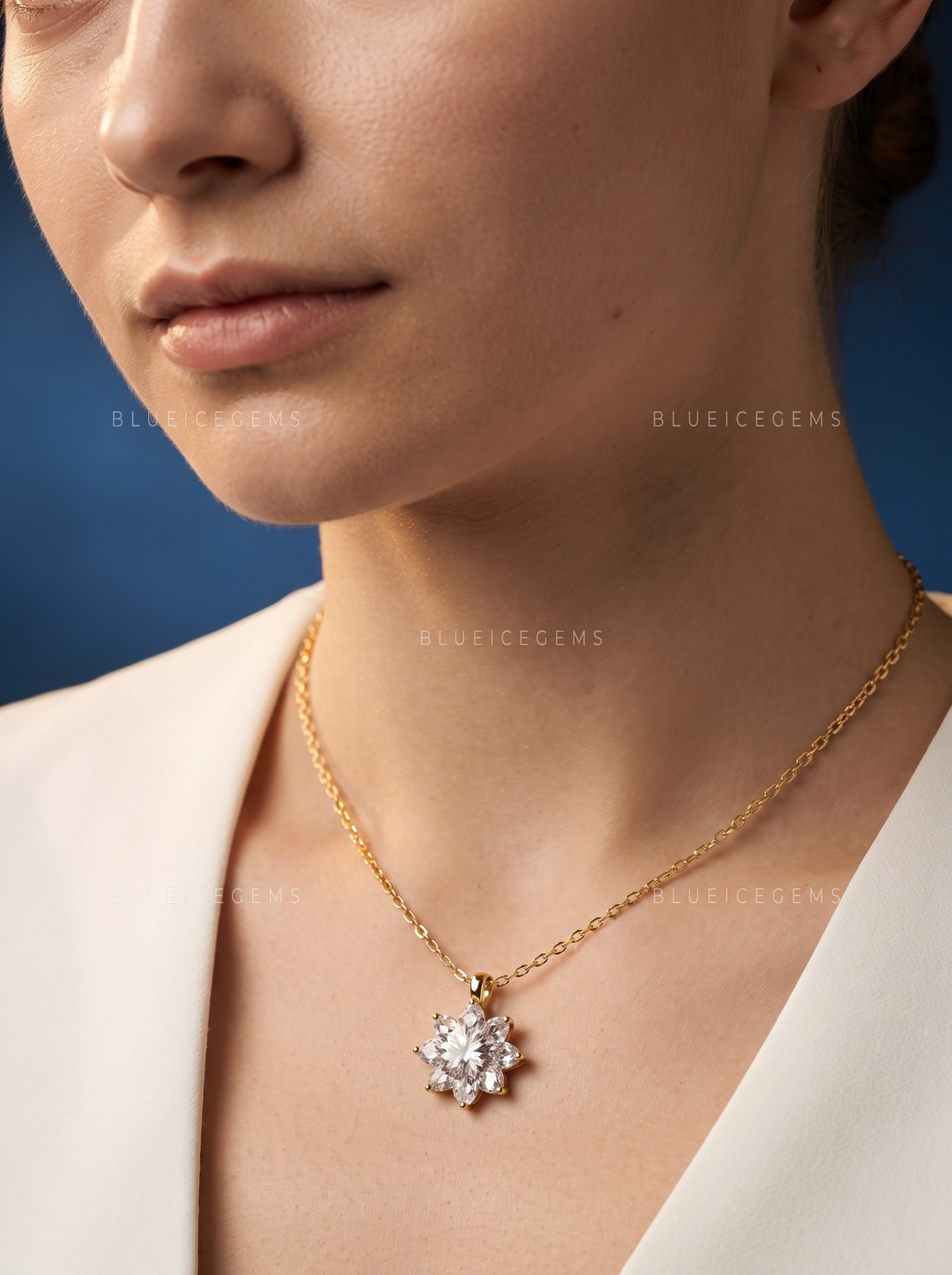 Flower Shape Solitaire Diamond Pendant