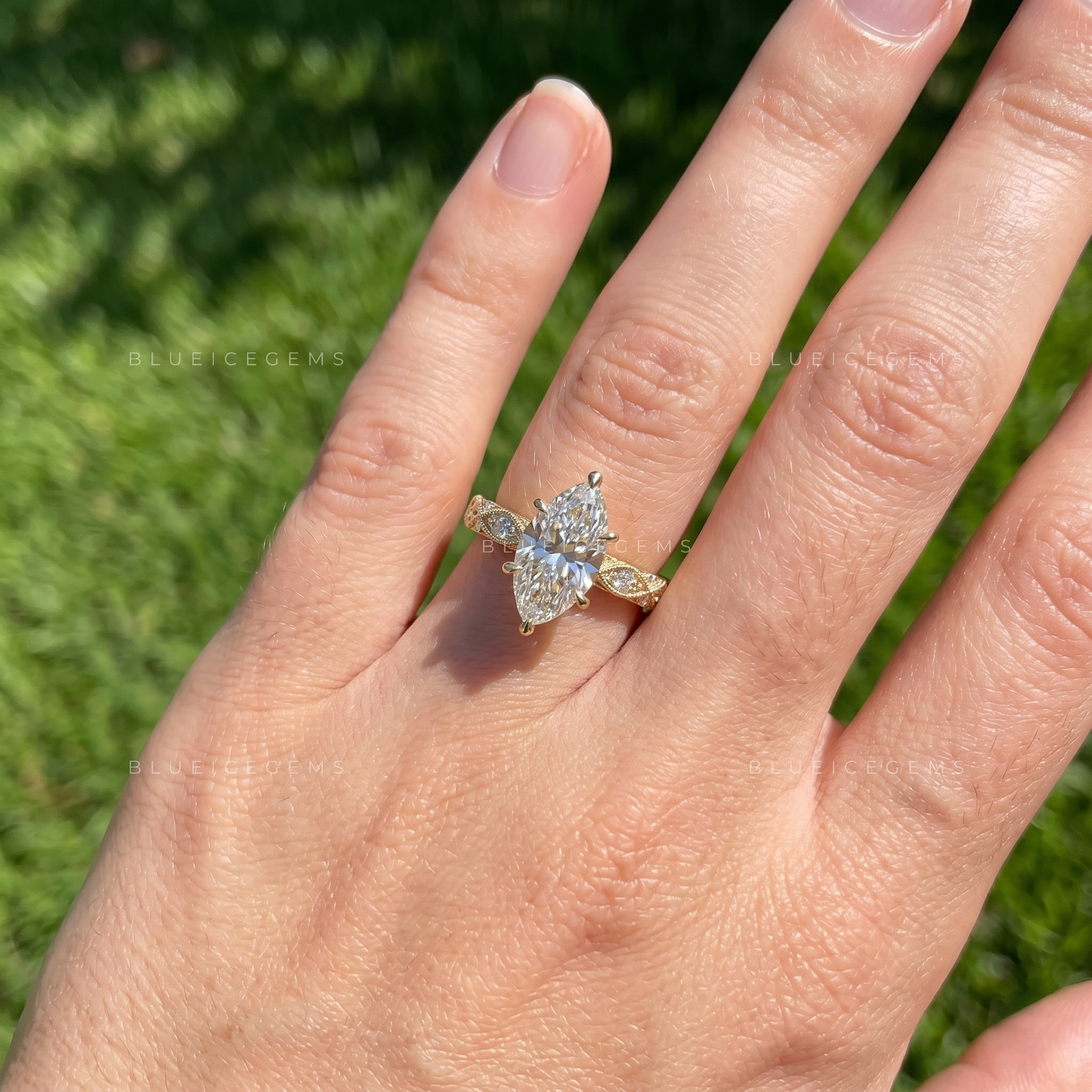 The "Regal Silhouette" Marquise Halo: An Iconic VVS2 Statement