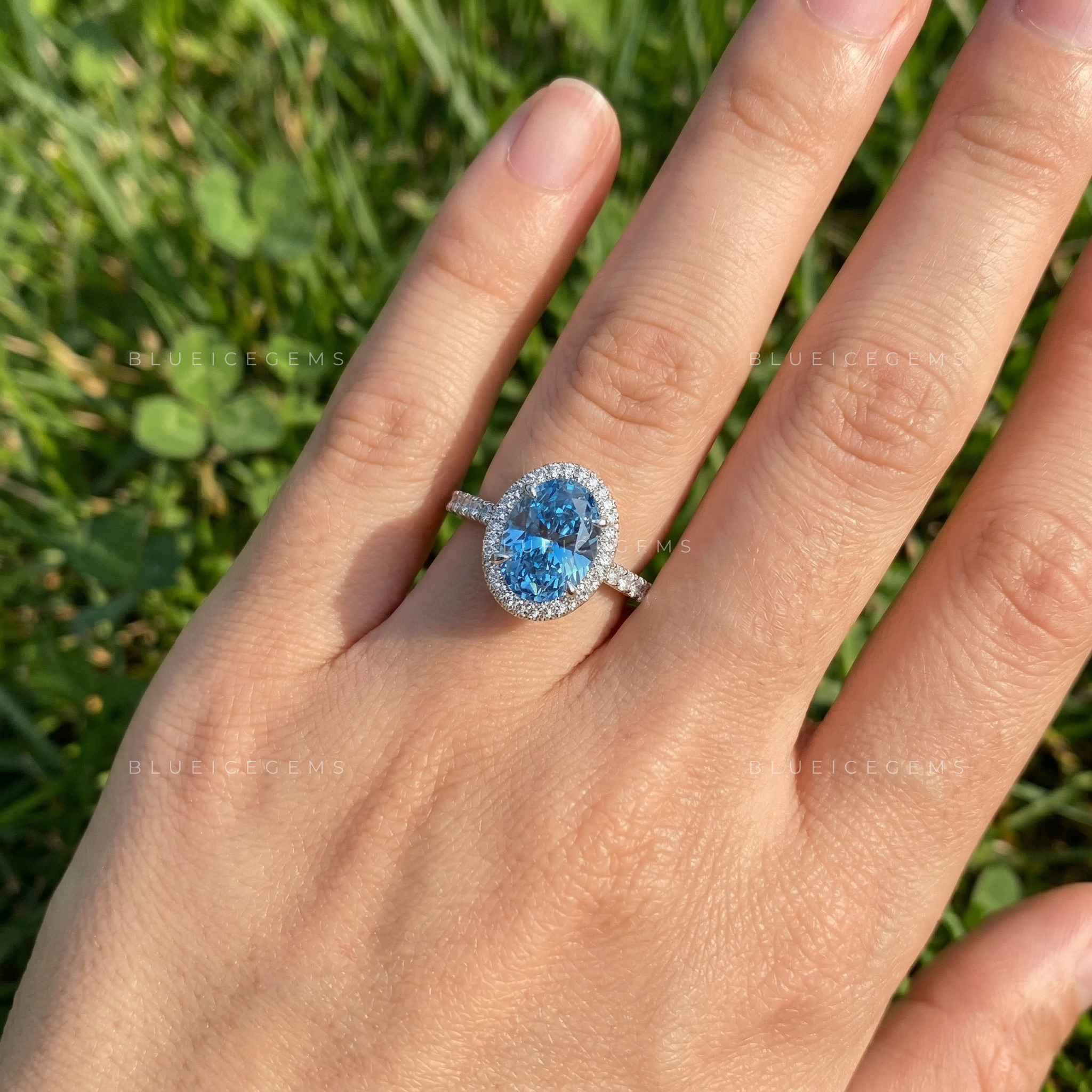 The "Midnight Siren" Oval Blue Diamond: Statement Halo Ring